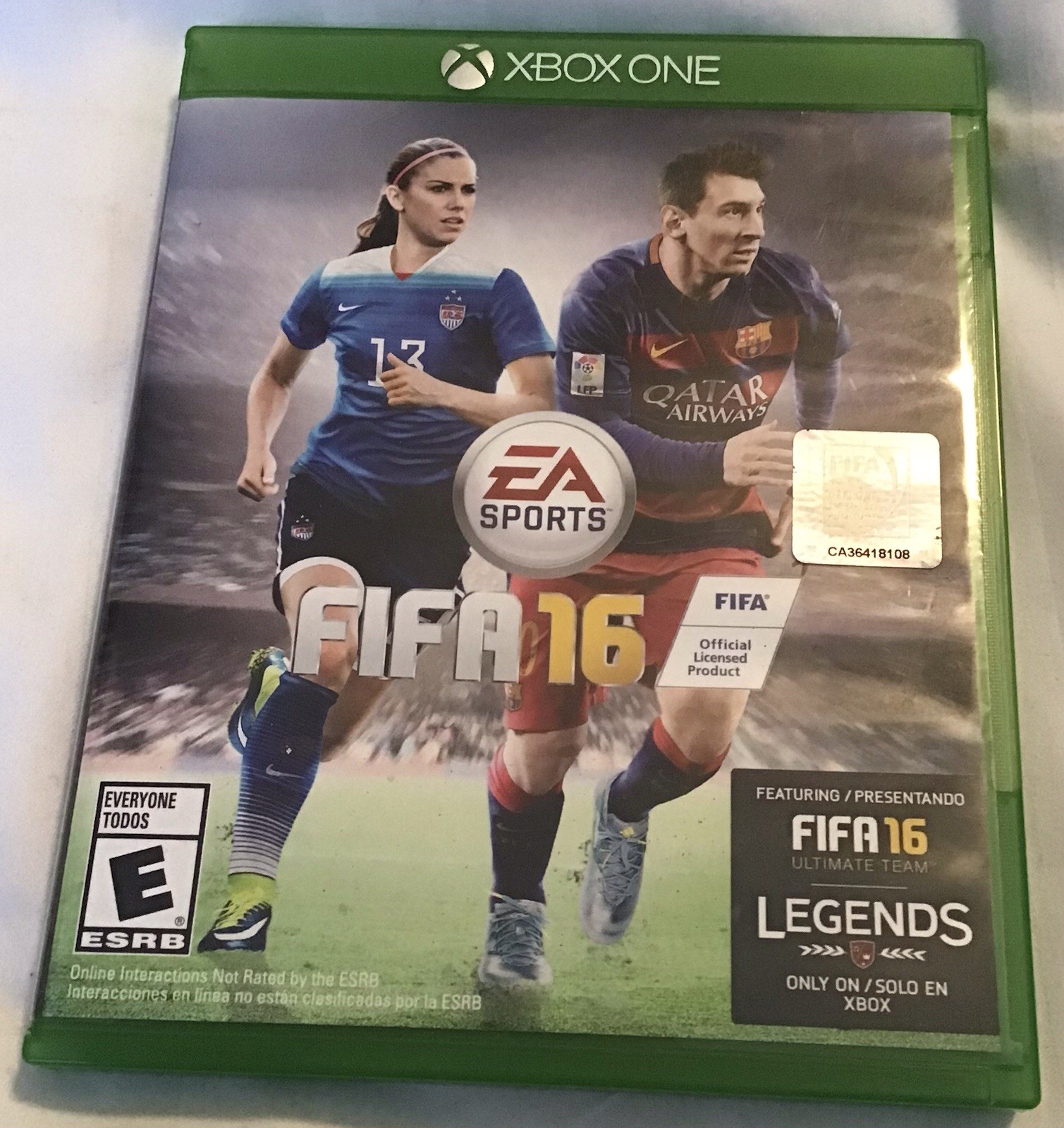 Pre Owned Working XBOX ONE FIFA 16 Lionel Messi Alex Morgan Barcelona Argentina