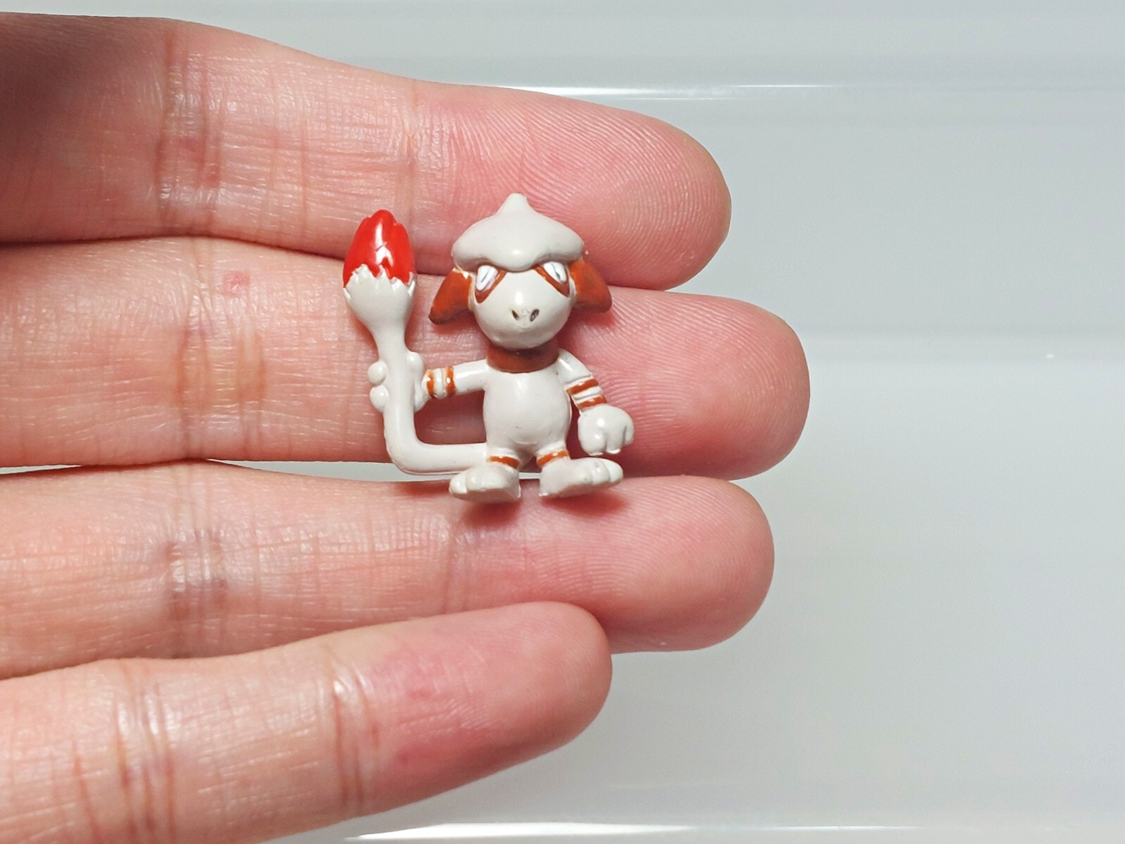 Smeargle Pokemon Mate Poke House Figure Tomy Japan V04 0.9in