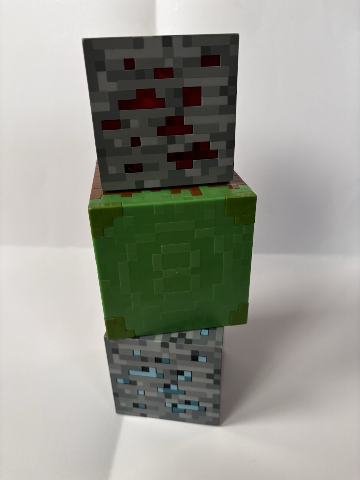 Minecraft Light Up Diamond And Redstone Blocks And Magic 8 Block Lot
