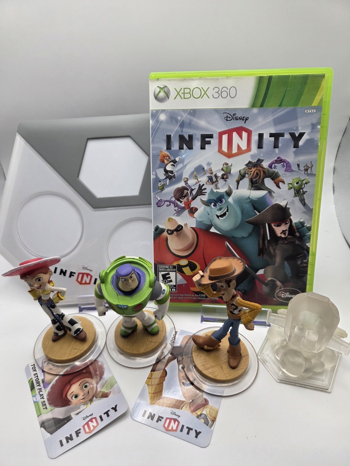 Disney Infinity Toy Story Bundle Xbox 360 + Woody Jessie Buzz + Playset + Portal