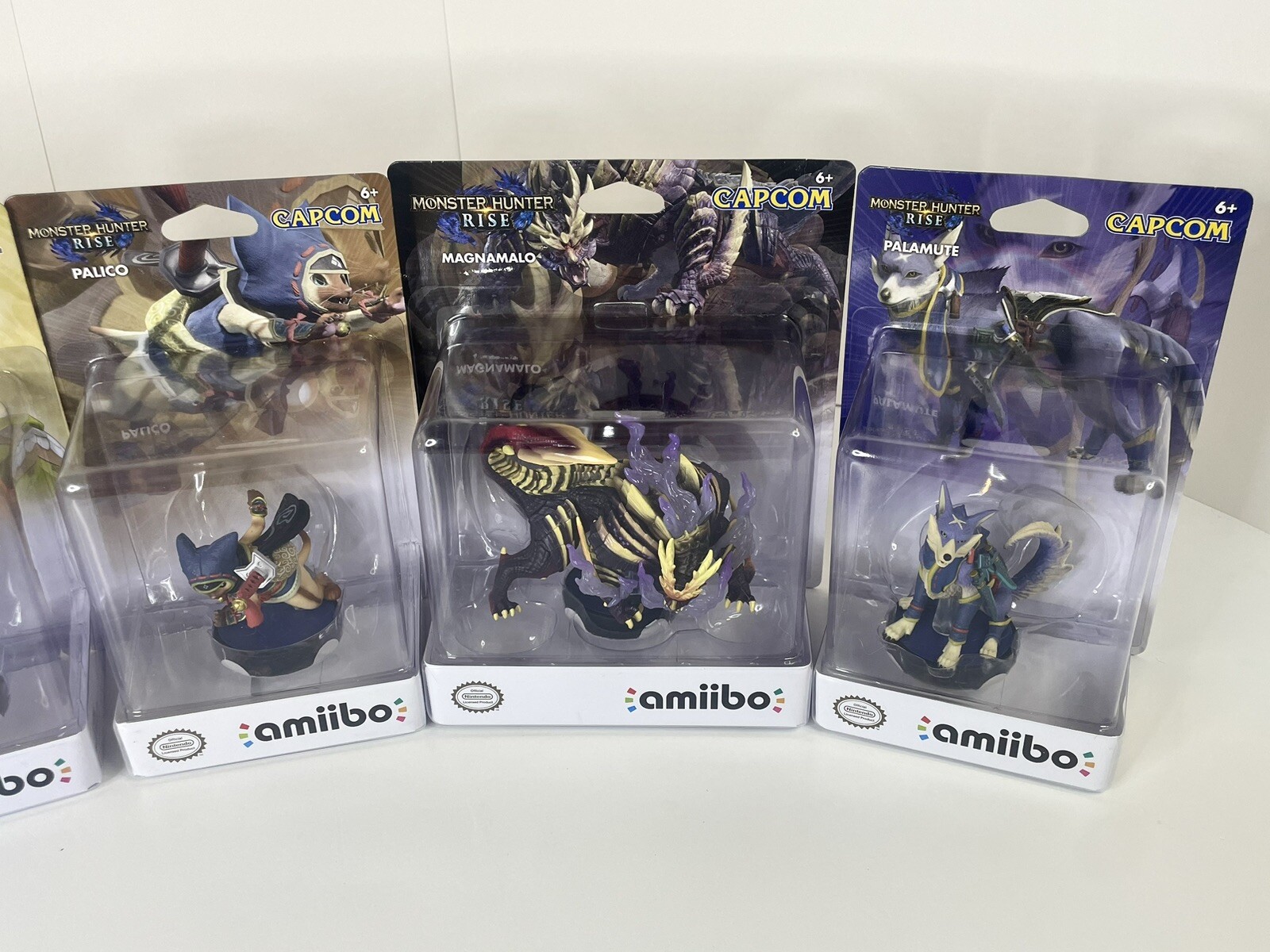 Nintendo Amiibo Monster Hunter Full Set of 6 – Magnamalo, Razewing Reus & more