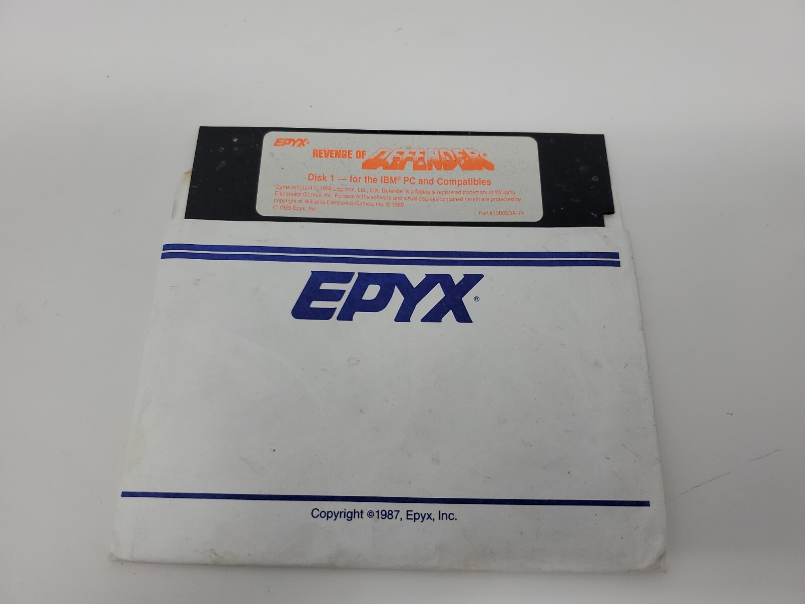 Vtg Revenge of Defender EPYX Commodore 64 128 Disk 1 IBM PC & Compatibles Game