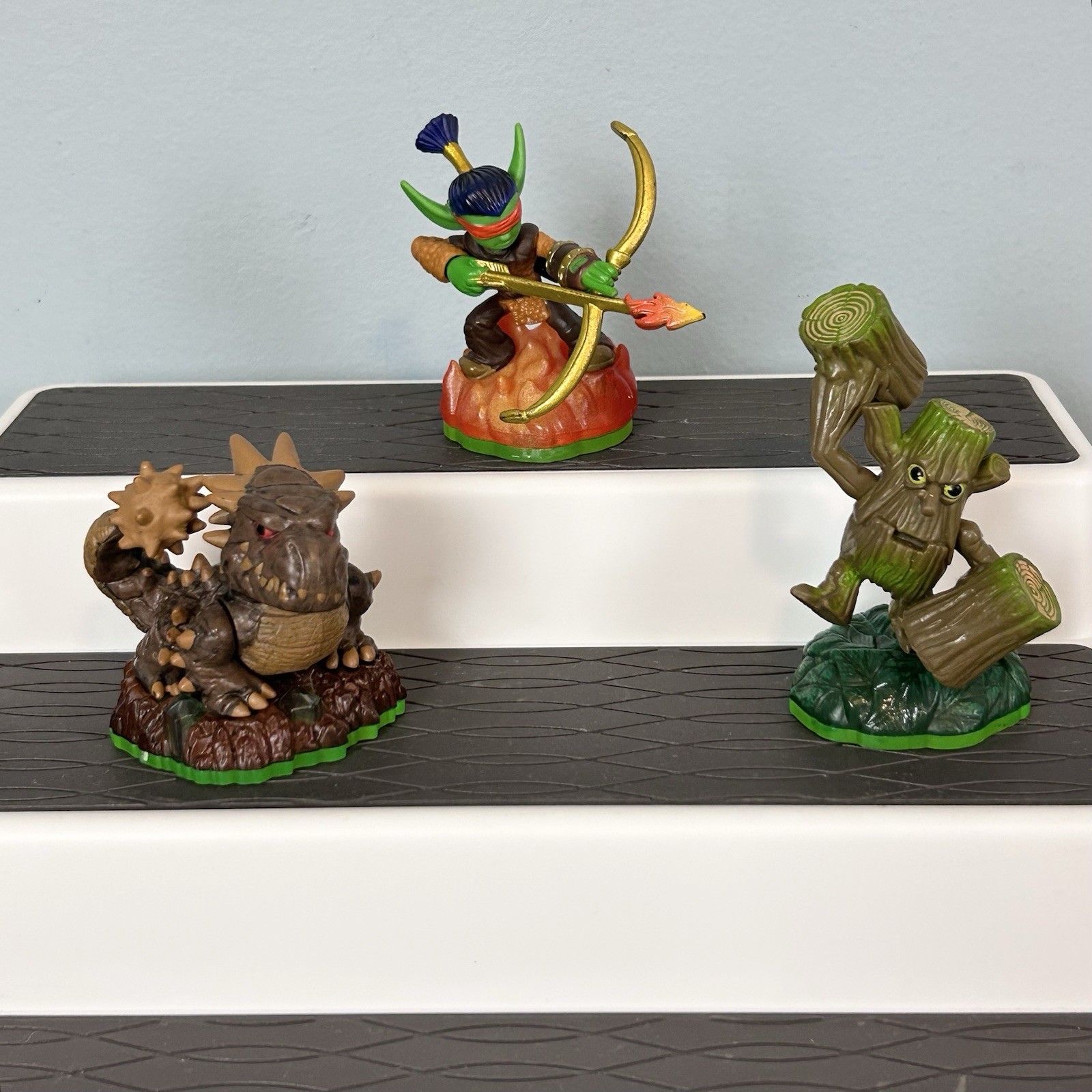 Skylanders Spyros Adventure & Super Chargers Mixed Lot Of 24 Figures