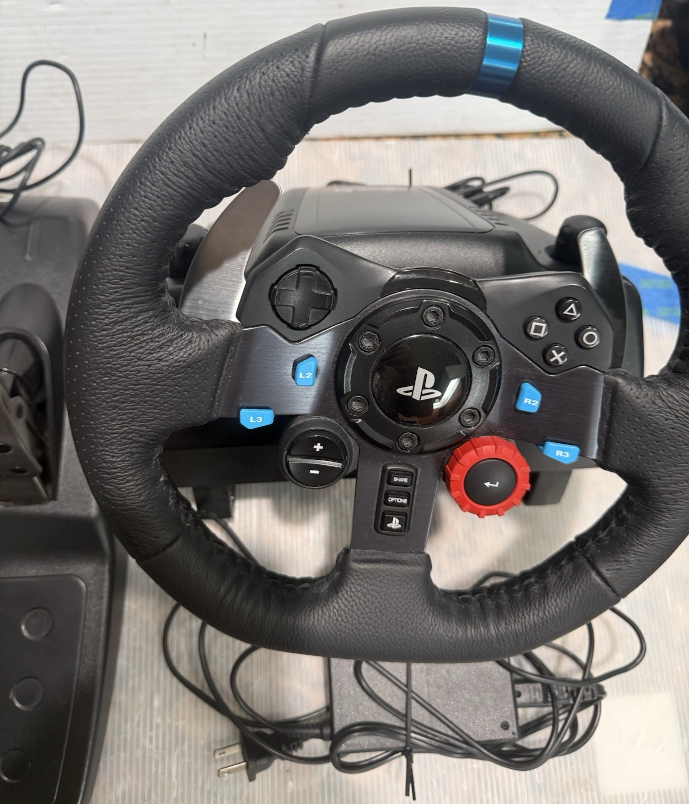 Logitech G29 Driving Force Racing Wheel & Pedals for PC/ PS3, PS4, or PS5