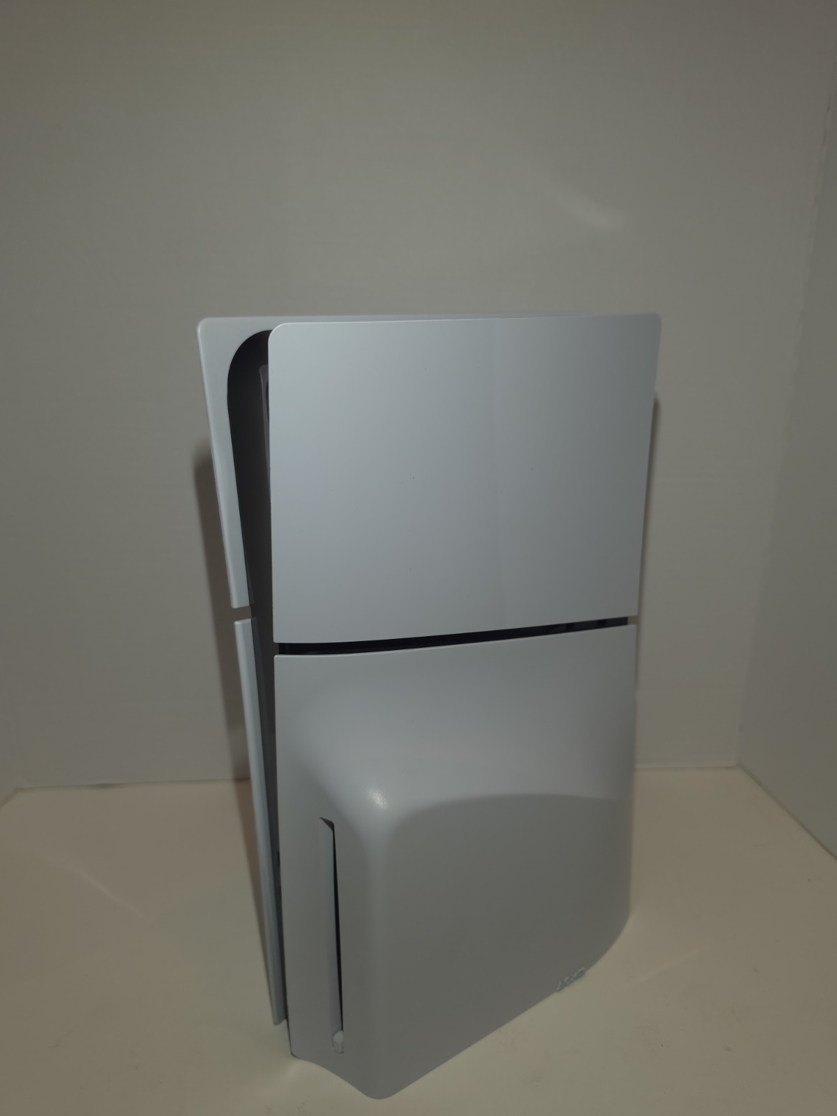 Sony PlayStation 5 PS5 1TB Slim Disc Edition Console W/2 Controllers, Tested