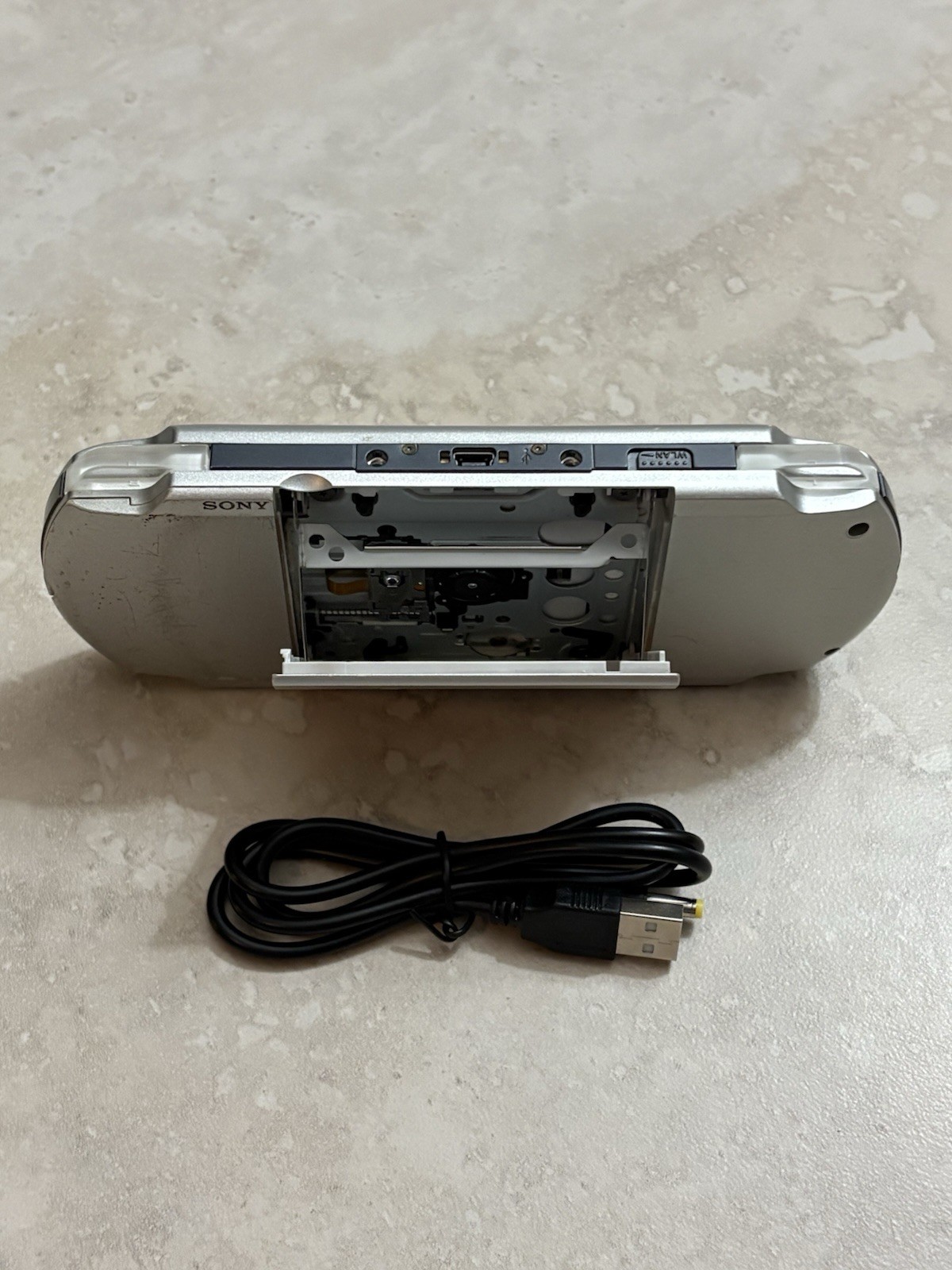 Silver Sony PSP 3000 System w Charger, Battery, Bundle Import