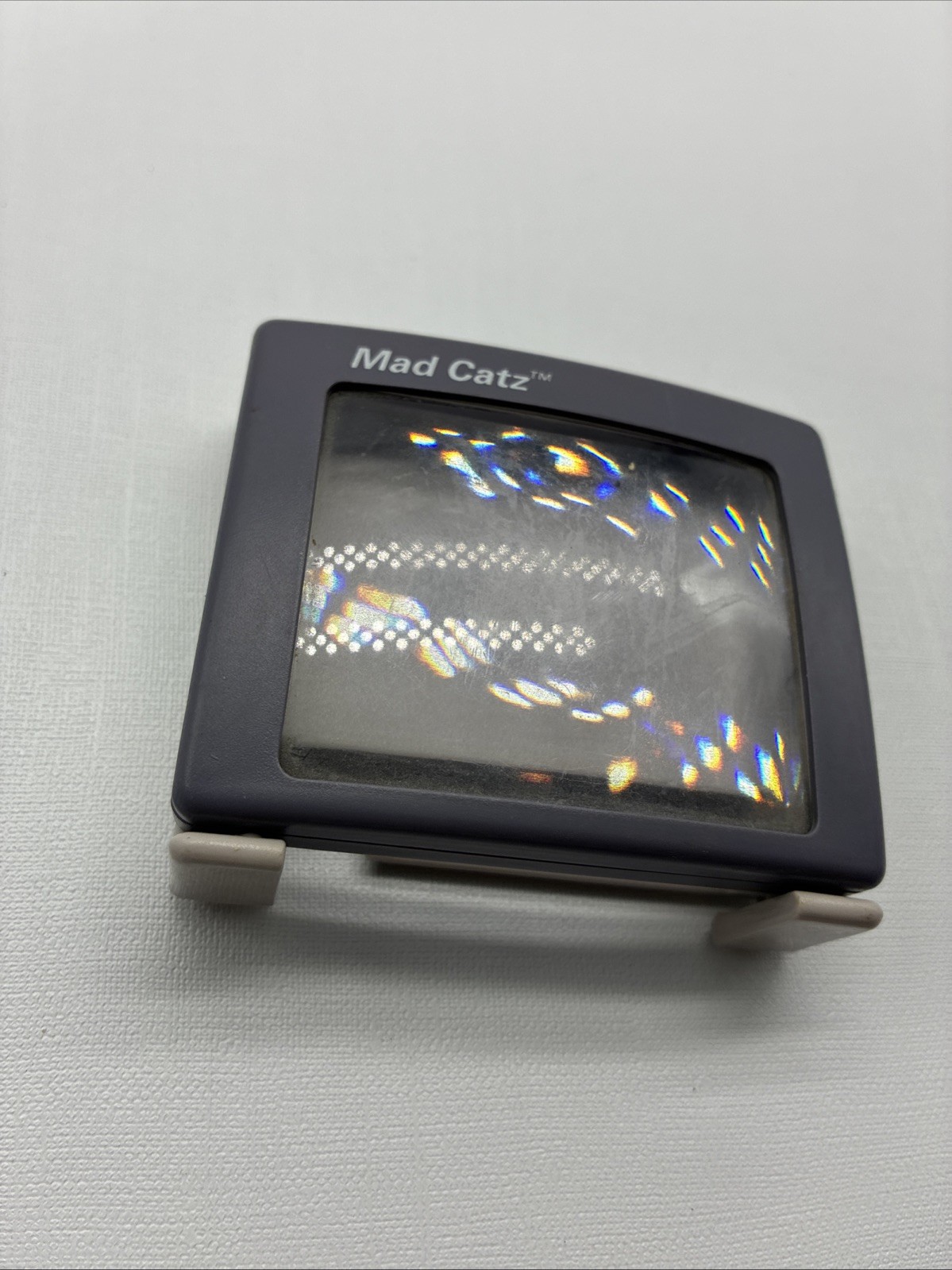 Mad Catz Nintendo Gameboy Screen Light And Magnifier Attachment 1 light out