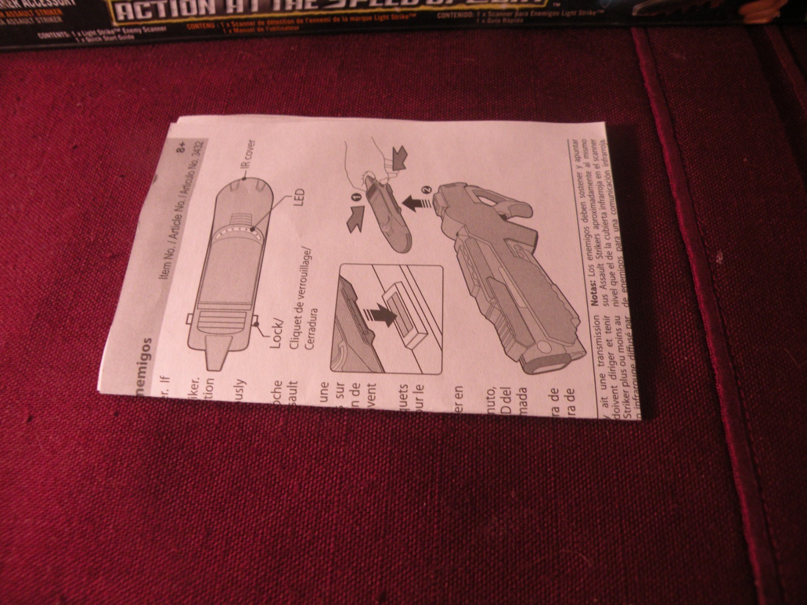 Light Strike Assault Striker Gun Weapon Accessory Enemy Scanner WowWee Toy 2010