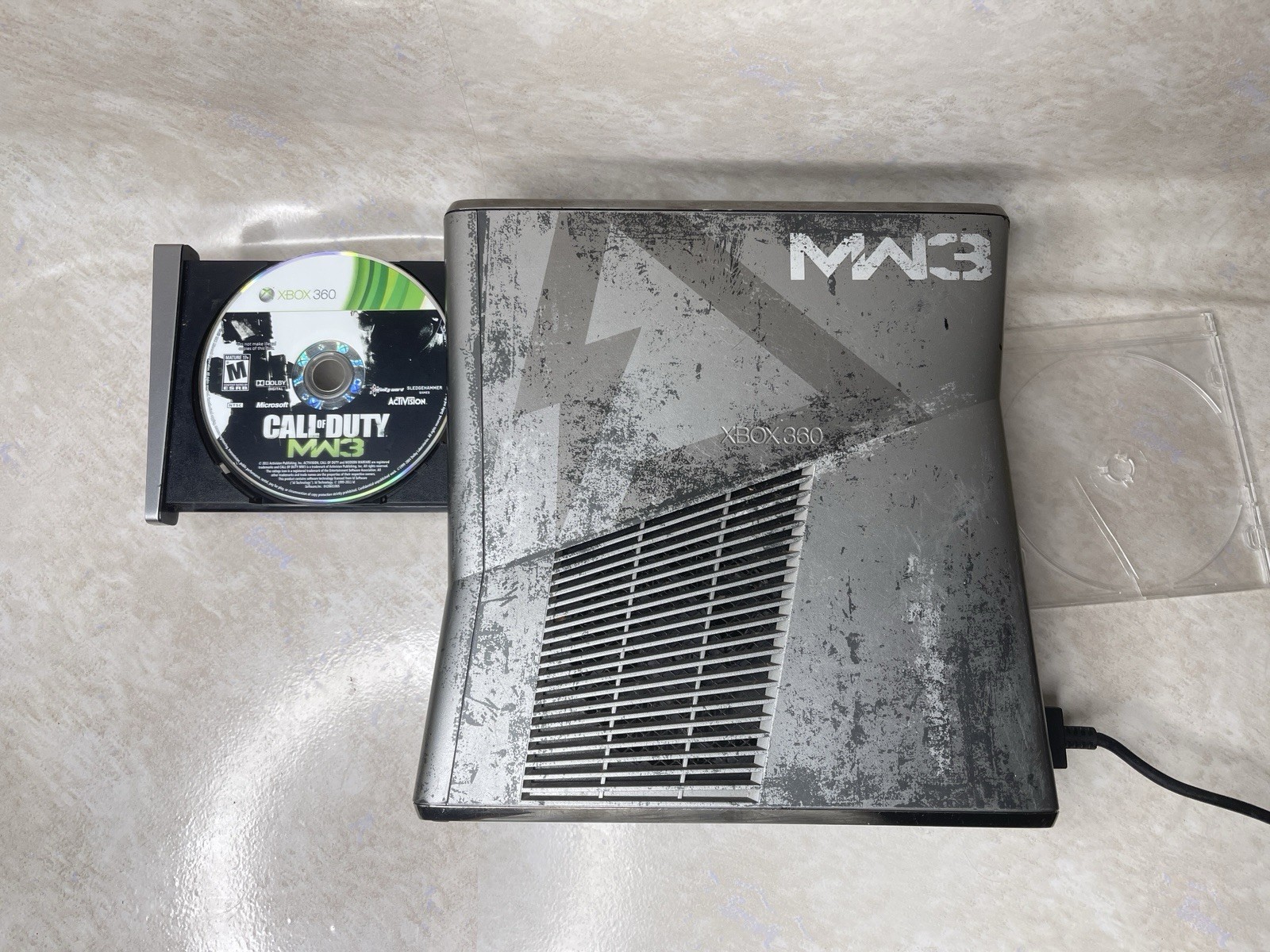 Microsoft Xbox 360 S Call of Duty: Modern Warfare 3 Limited Edition Console