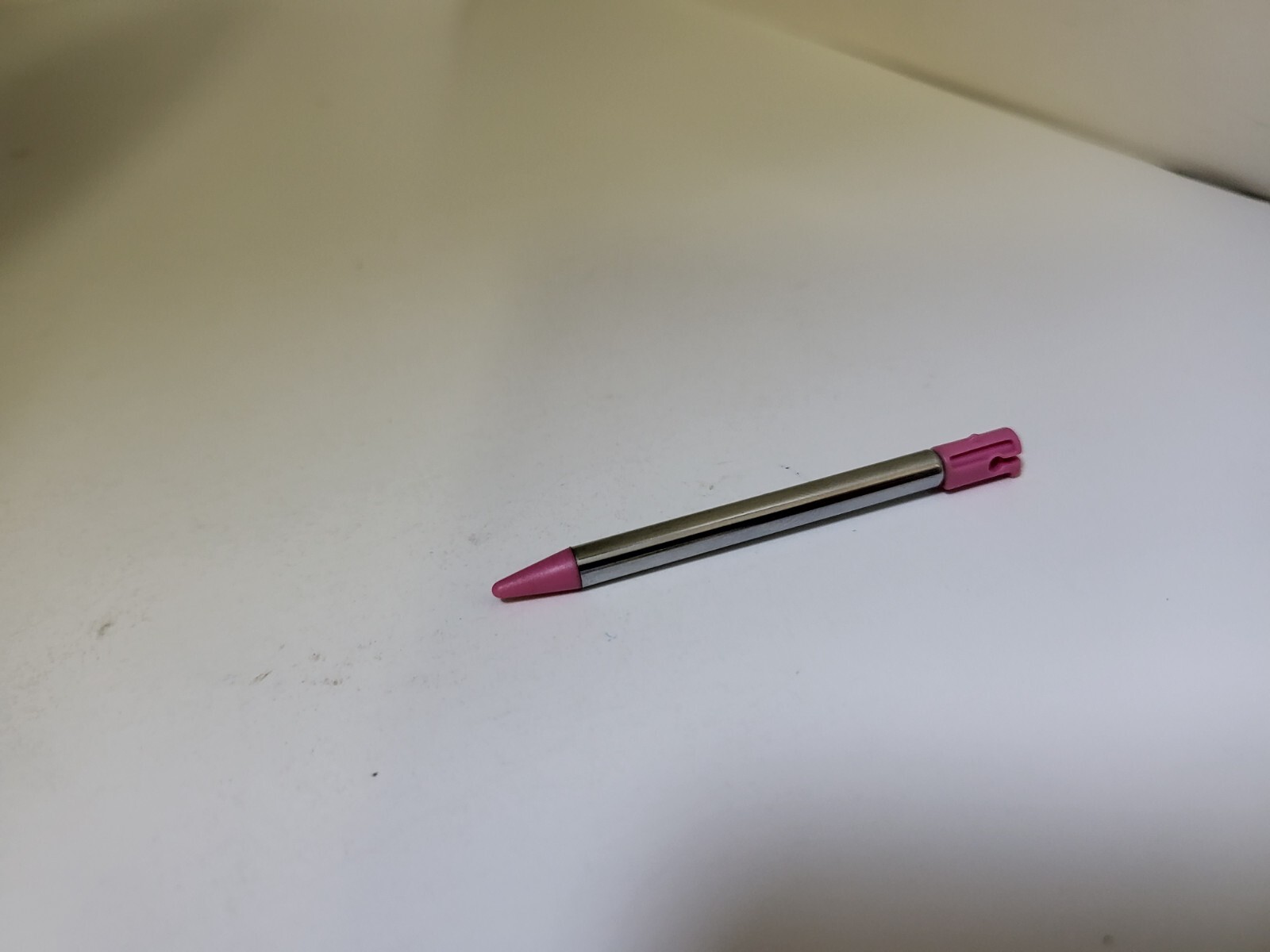 NEW Retractable Pink Stylus pen for First older Original Nintendo 3DS #P8