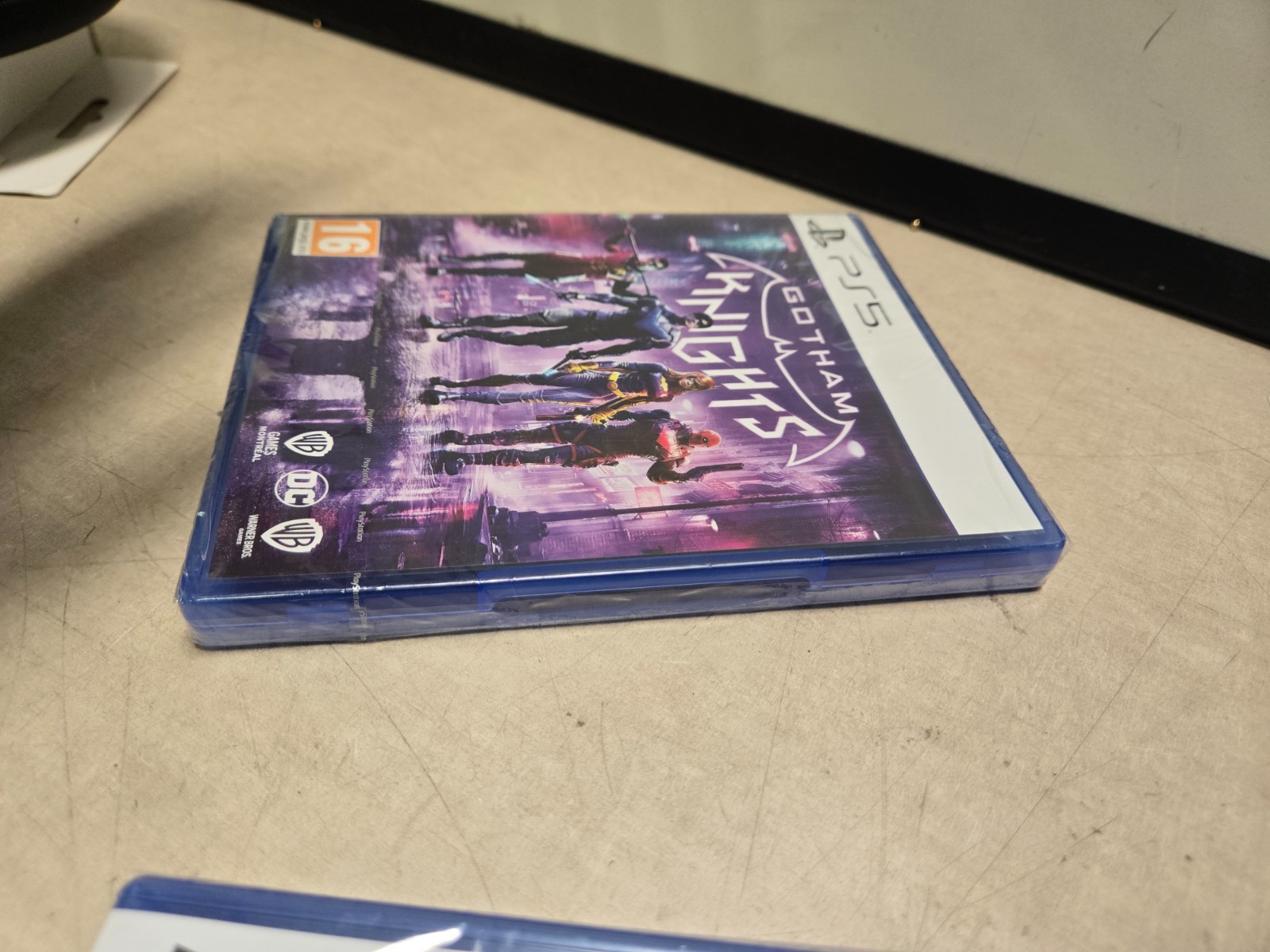 Gotham Knights PlayStation 5 UK IMPORT PEGI 16 Factory sealed