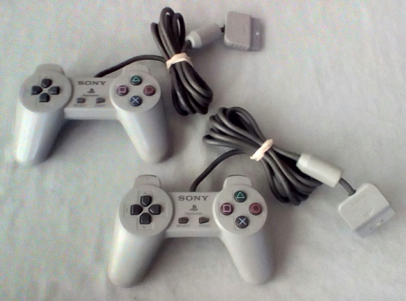 SONY PLAYSTATION 1 PS1 SCPH-5501 CONSOLE BUNDLE w/ 2 CONTROLLERS & MEMORY CARD!
