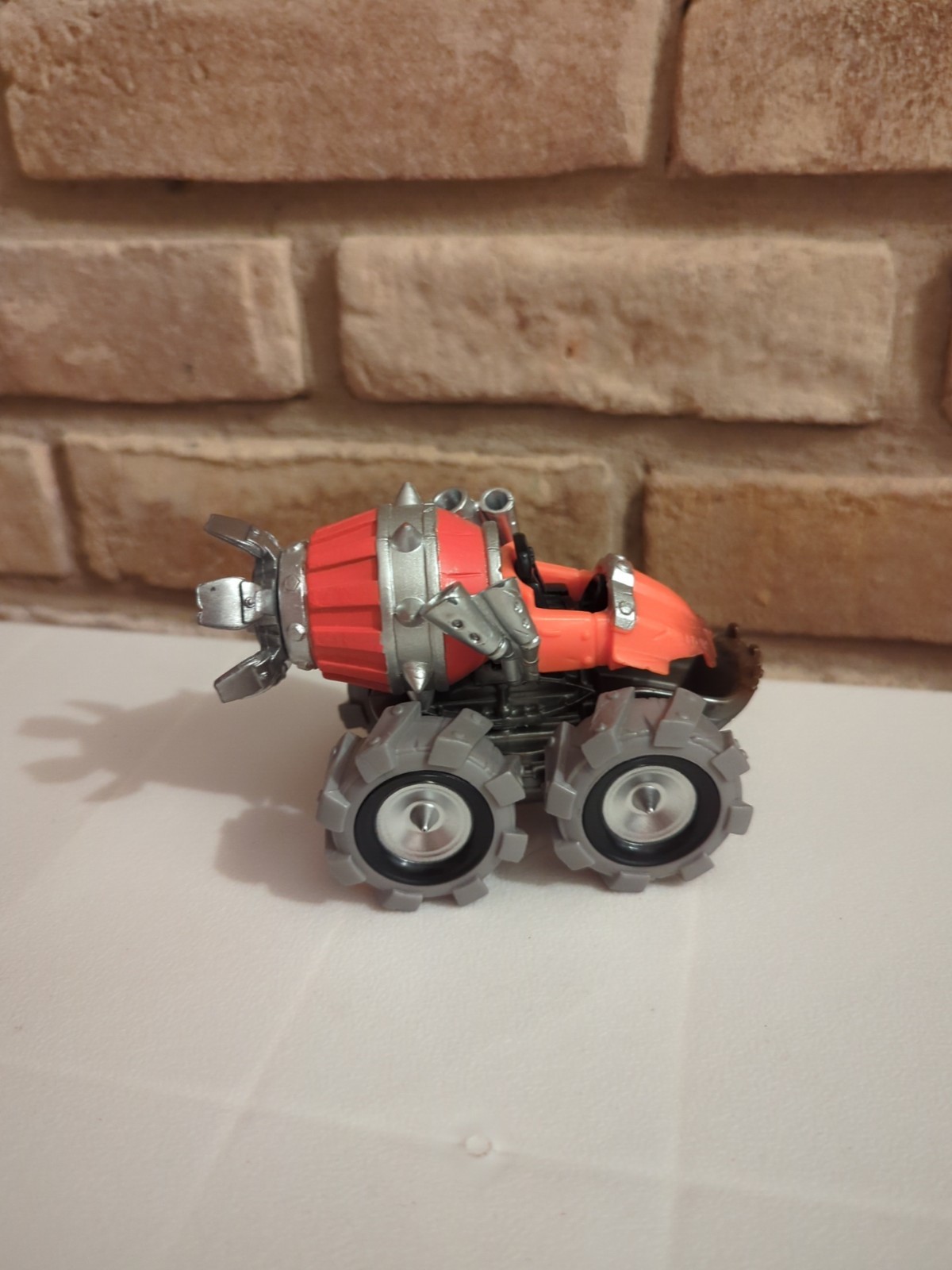 Skylanders Superchargers Thump Truck Vehicle Figure