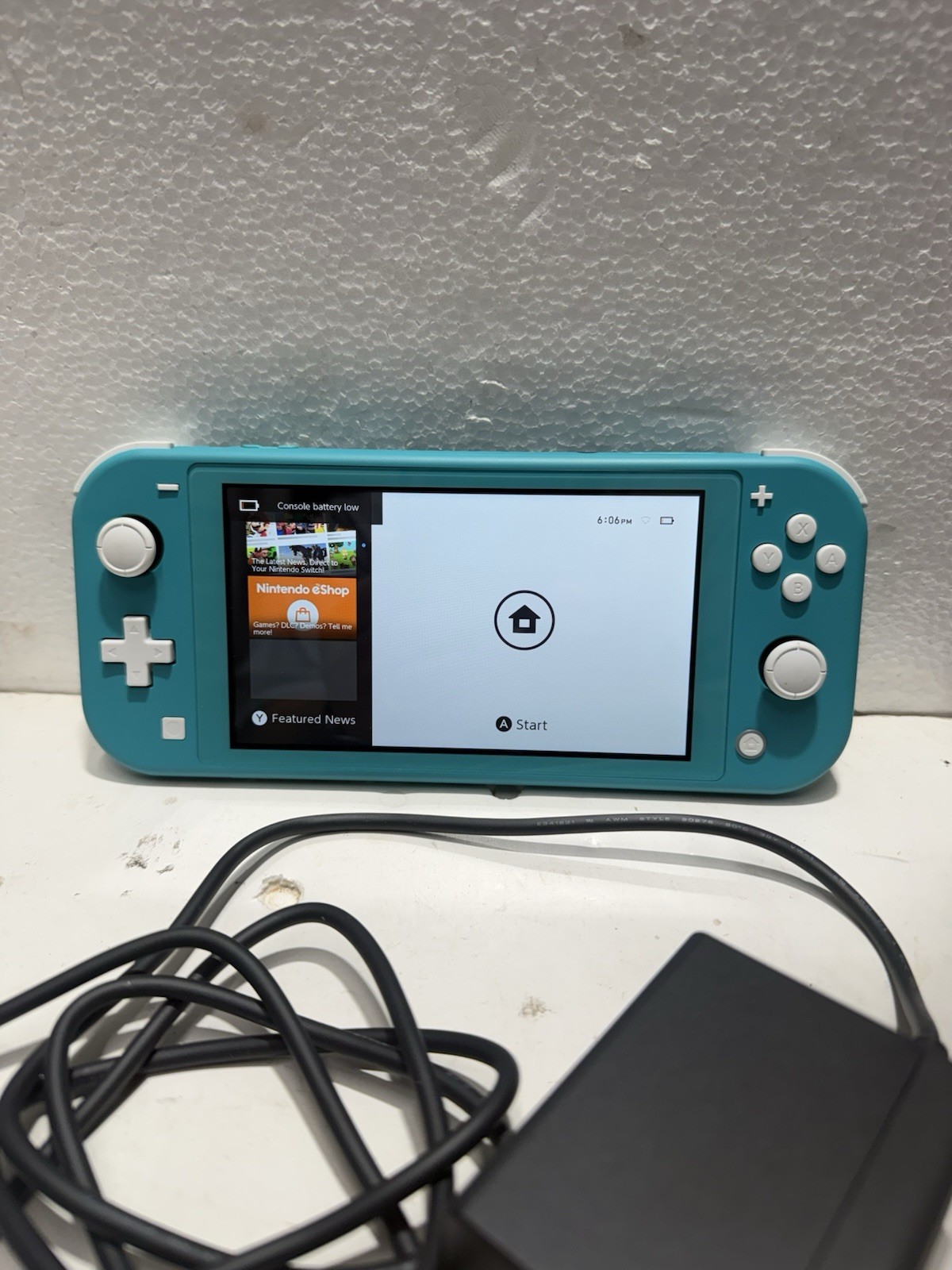 Nintendo Switch Lite HDH-001 32GB Handheld Video Game Console Turquoise