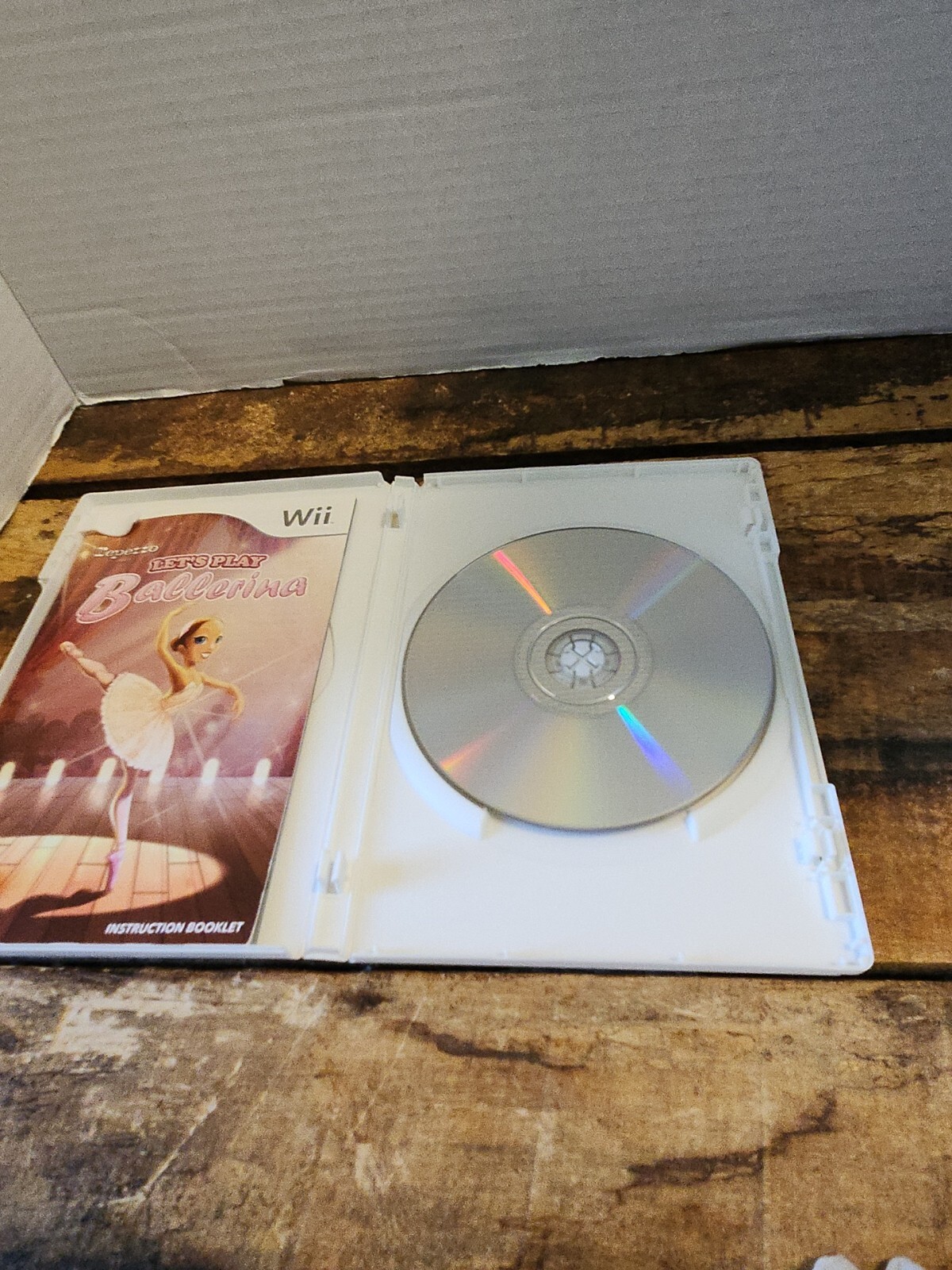 Let’s Play Ballerina (Nintendo Wii, 2010)Rated E for everyone, Girls Video Game