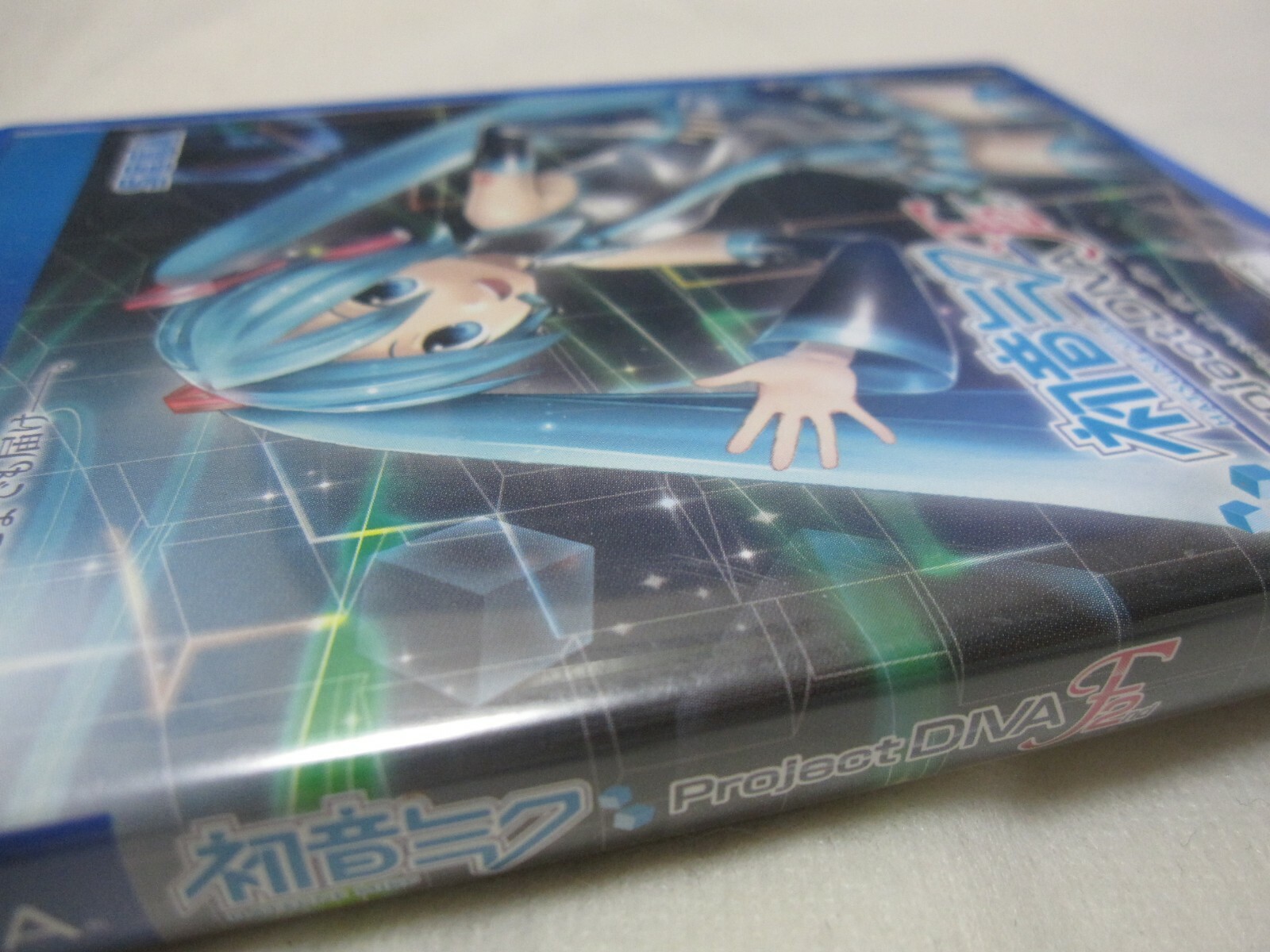W/Tracking 7-14 Days to USA. USED Vita Hatsune Miku Project Diva f 2nd Japanese