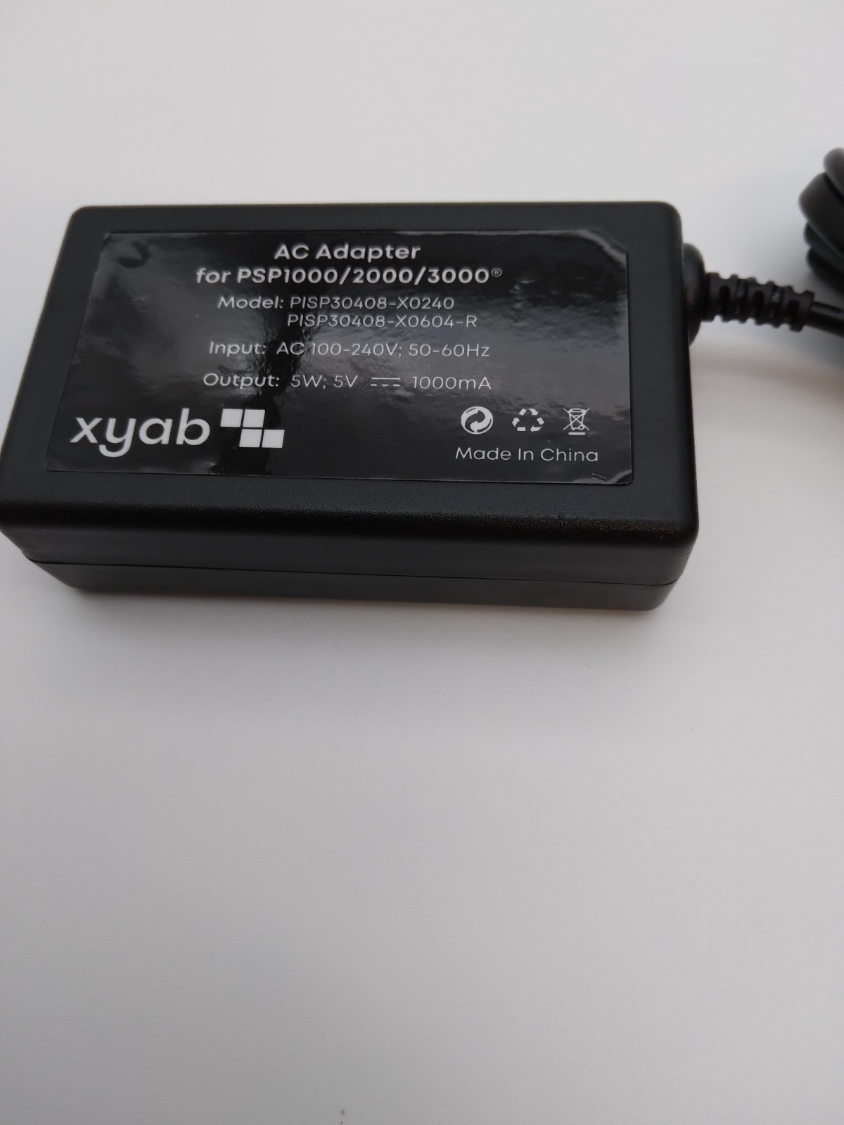 Sony PlayStation Portable PSP 1001 Handheld Console Piano Black