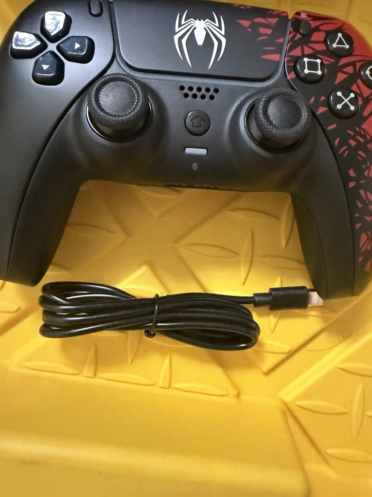 Wireless Ergonomic Spider-Man Controller Black Red PlayStation 5