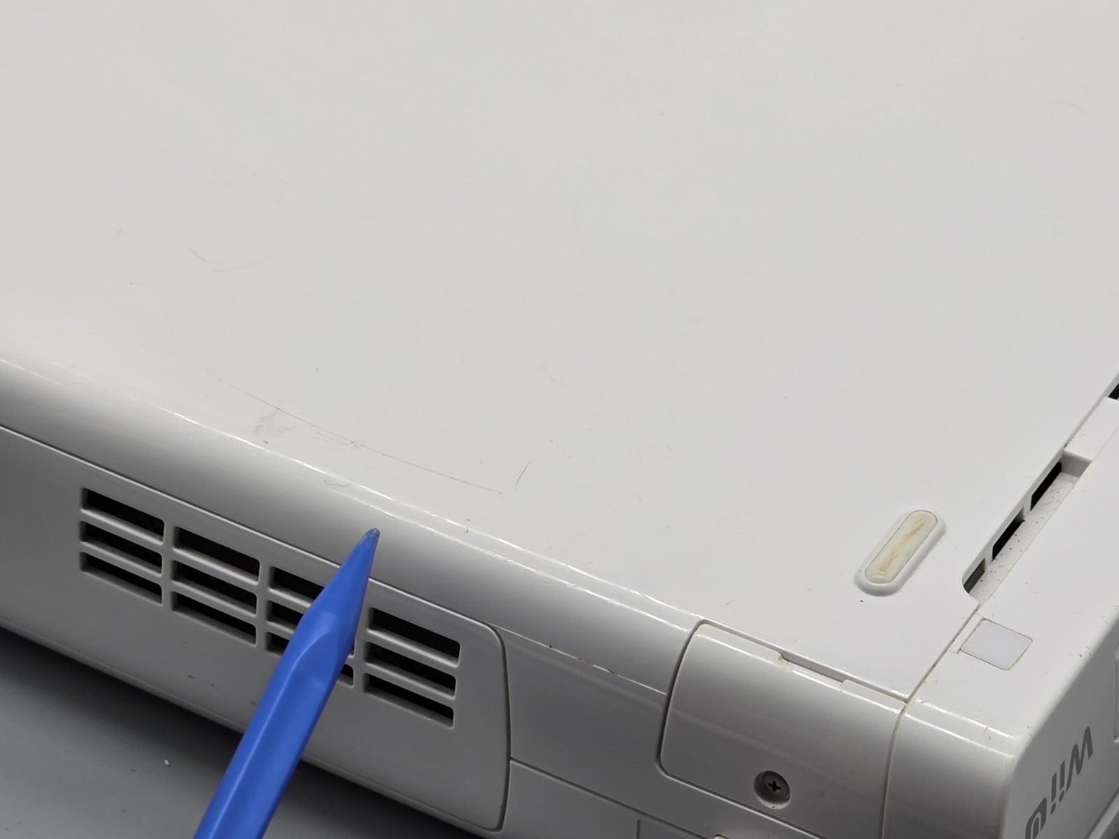 Nintendo Wii U Console Only White 8GB WUP-001 (02) For Parts