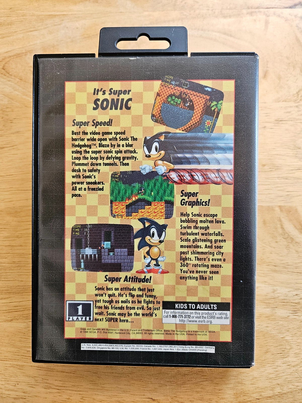 Sega Genesis (VERY GOOD) – Sonic The Hedgehog ESRB – Complete CIB Retail in Box