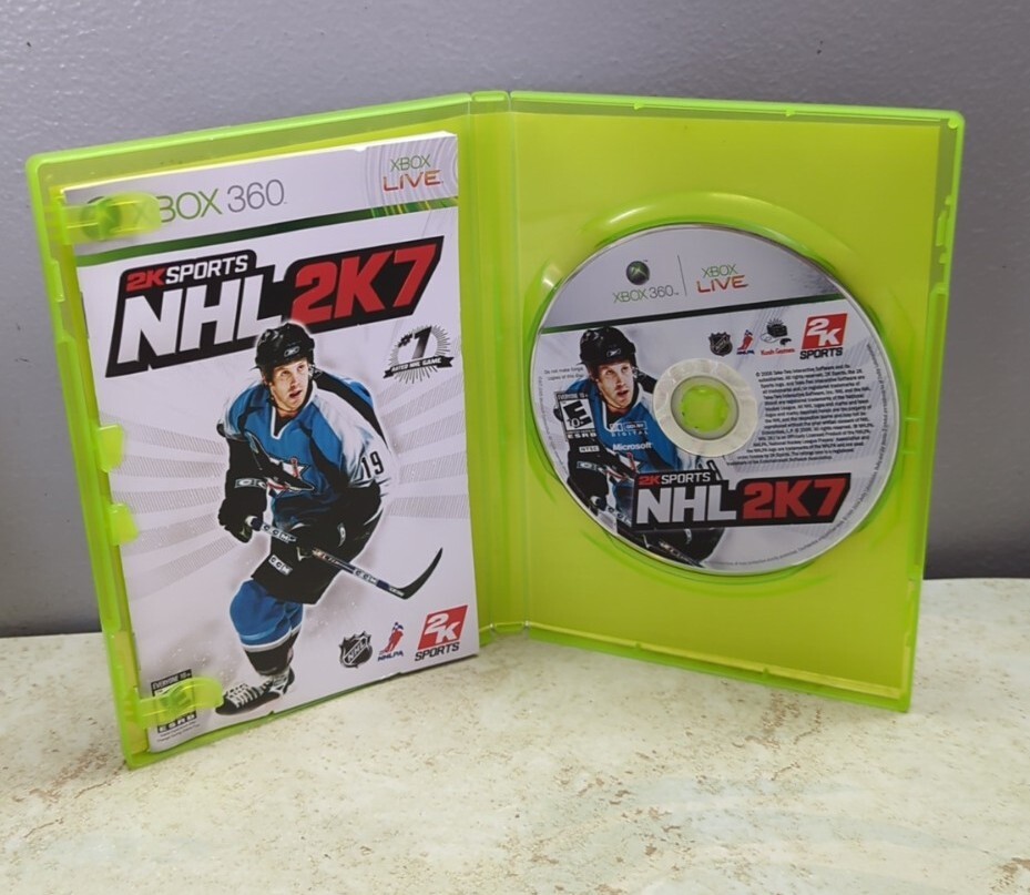 NHL 2K7 XBOX 360 – (2006) VG Rated E10+ – Everyone 10+