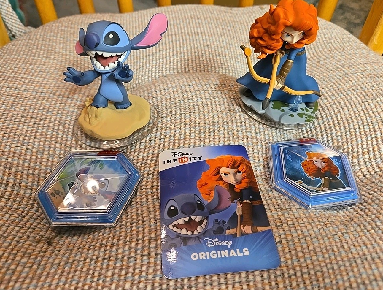 Disney Infinity 2.0 Stitch And Merida Figures With Power Discs Bundle New no box