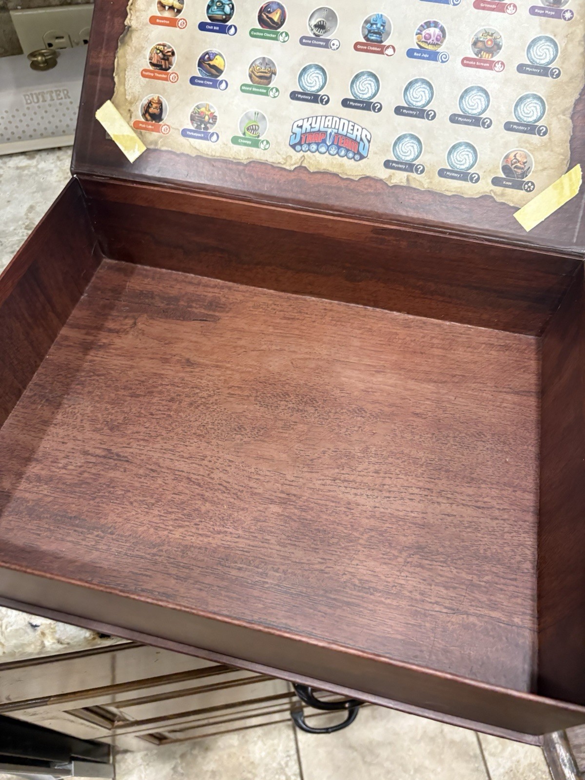 Skylanders Trap Team Trap Collection Collectors Case Box