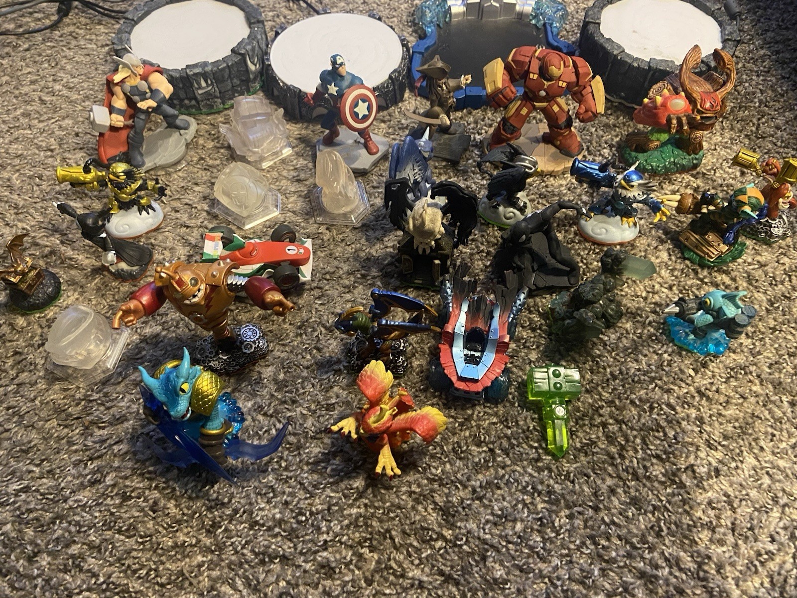Skylanders Figs- Portals- Infinity Figs
