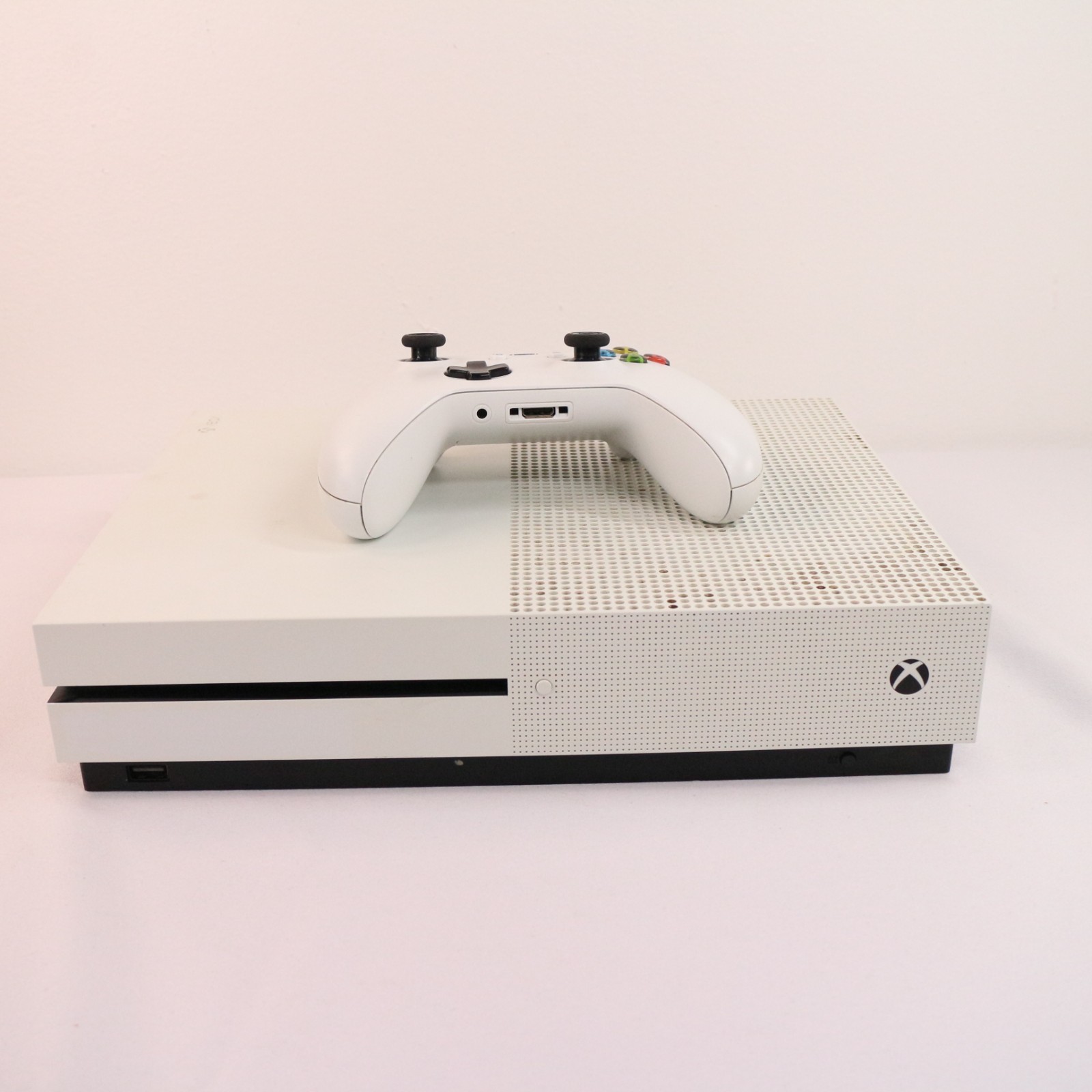 Microsoft Xbox One S 1681 Gaming Home Console White w/Wireless Controller TESTED