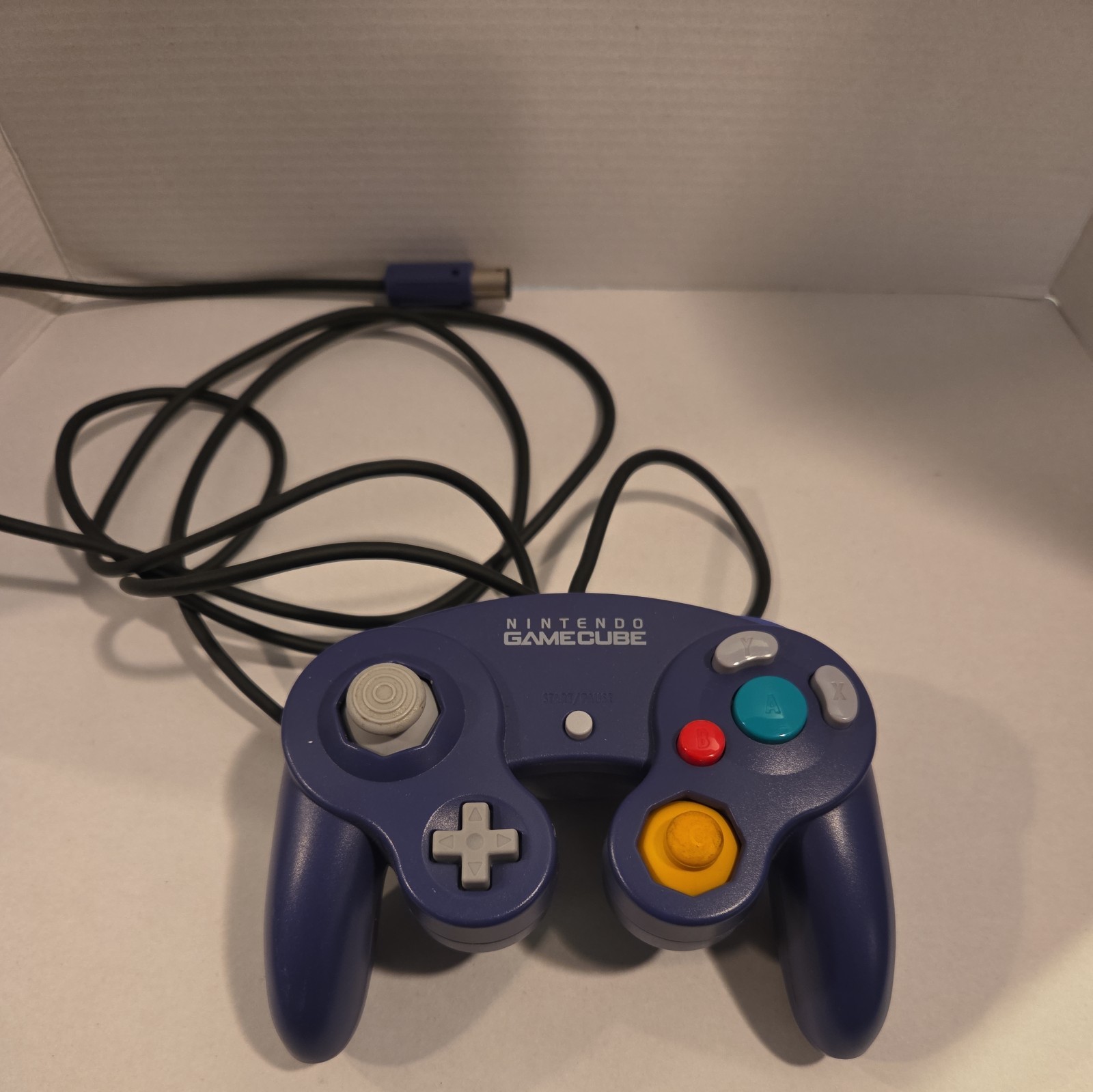 Nintendo GameCube Wired Controller Indigo Purple Platinum Lot of 2 DOL-003