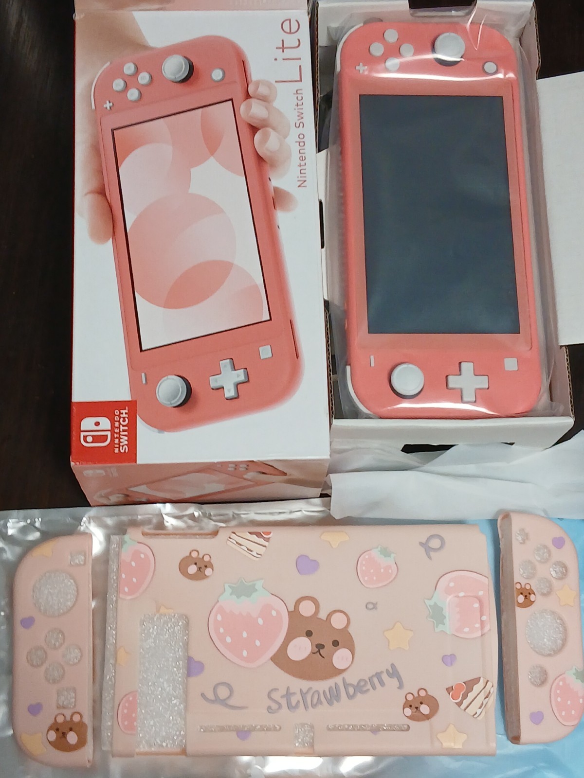 Nintendo Switch Lite 32 GB Pink Coral Gaming Console New + New Case