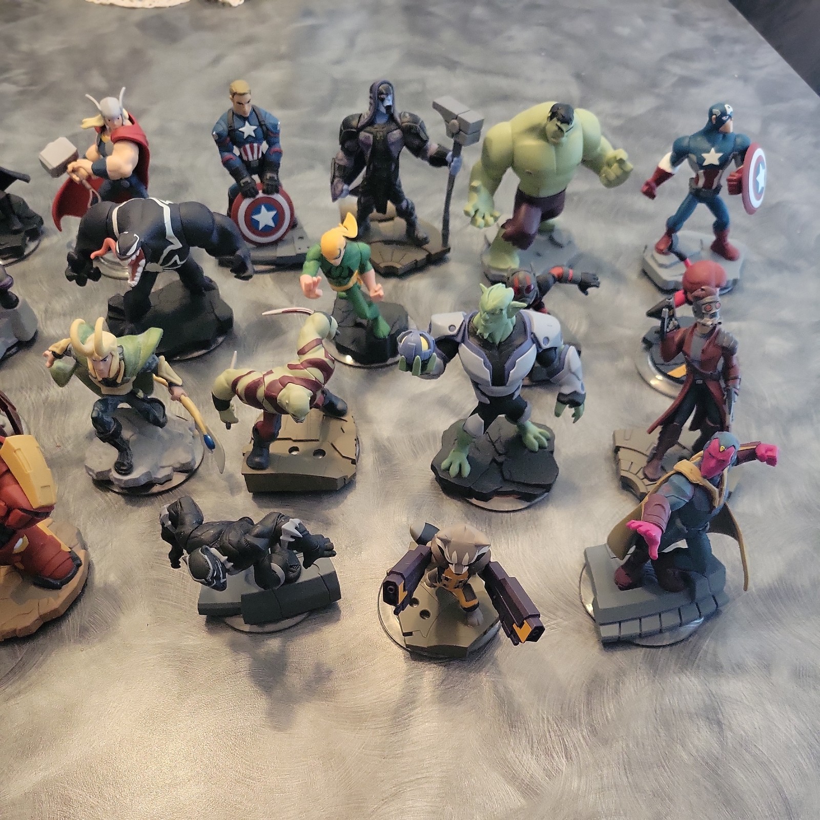 Disney Infinity 1,2 & 3.0 Figures Lot of 24 Figures