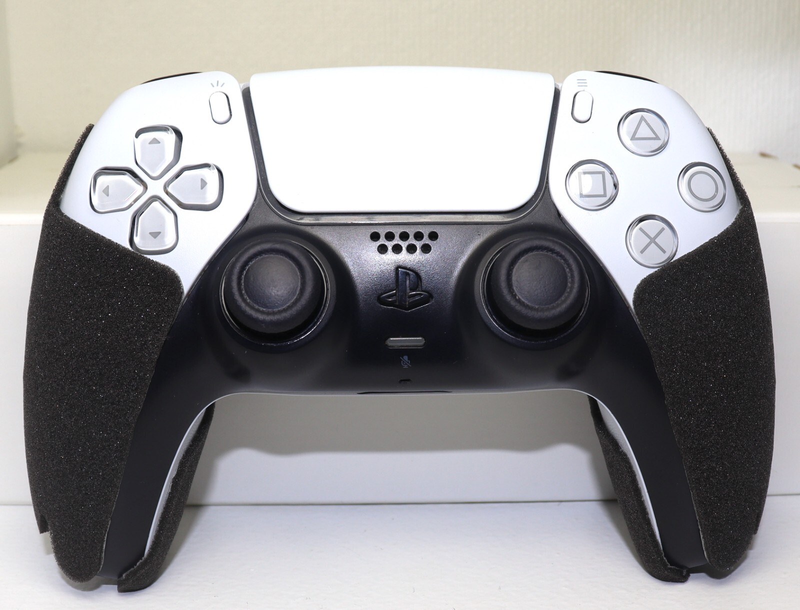 PS5 Controller Grip 100% Sweat Absorbent 1Pack (PS5 CONTROLLER NOT INCLUDED)