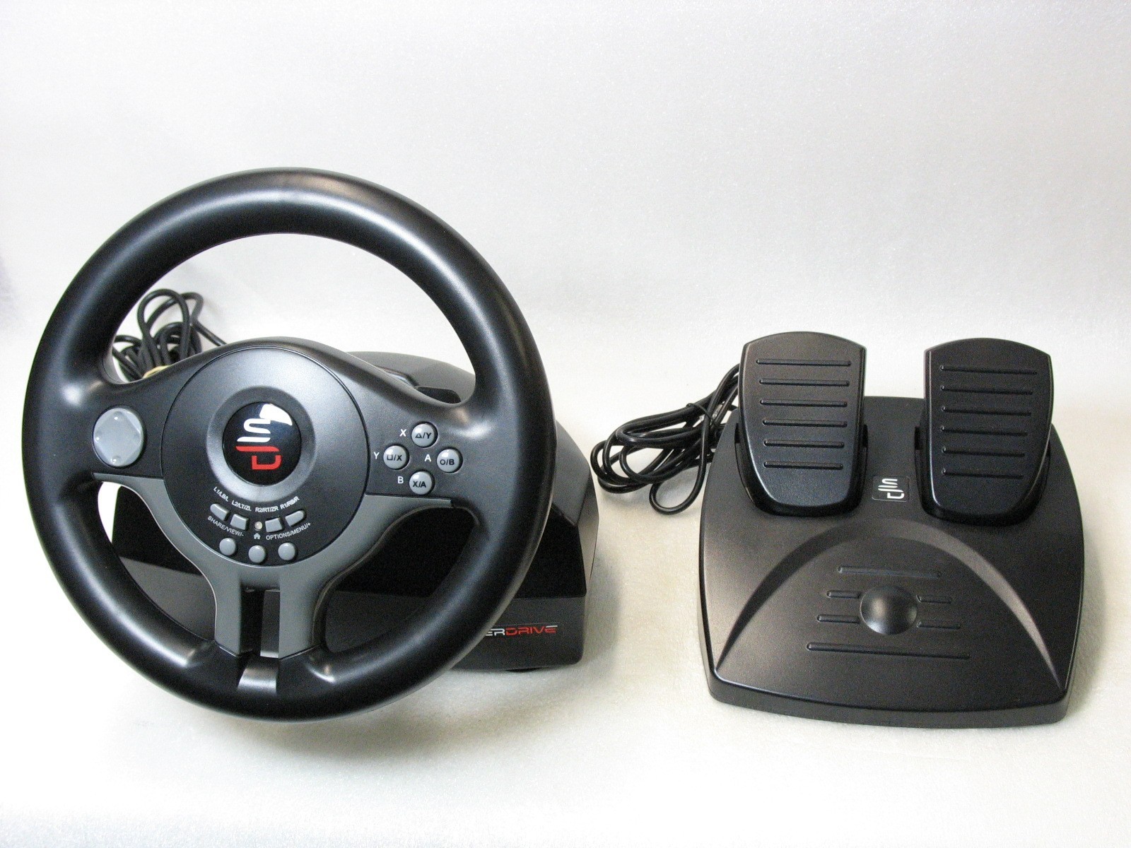 Superdrive Driving Gaming Racing Wheel & Pedals SV250