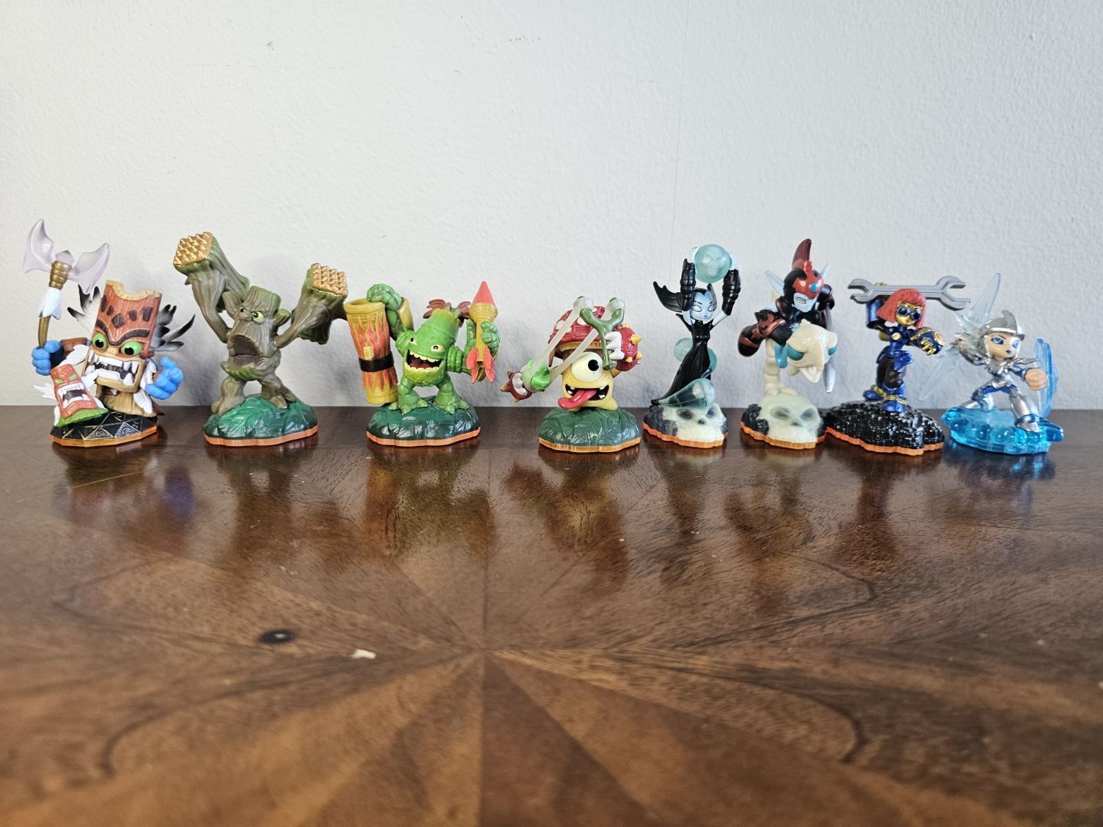 Skylanders Character Figure Lot Eruptor Gill Grunt Stealth Elf Spyro 2013
