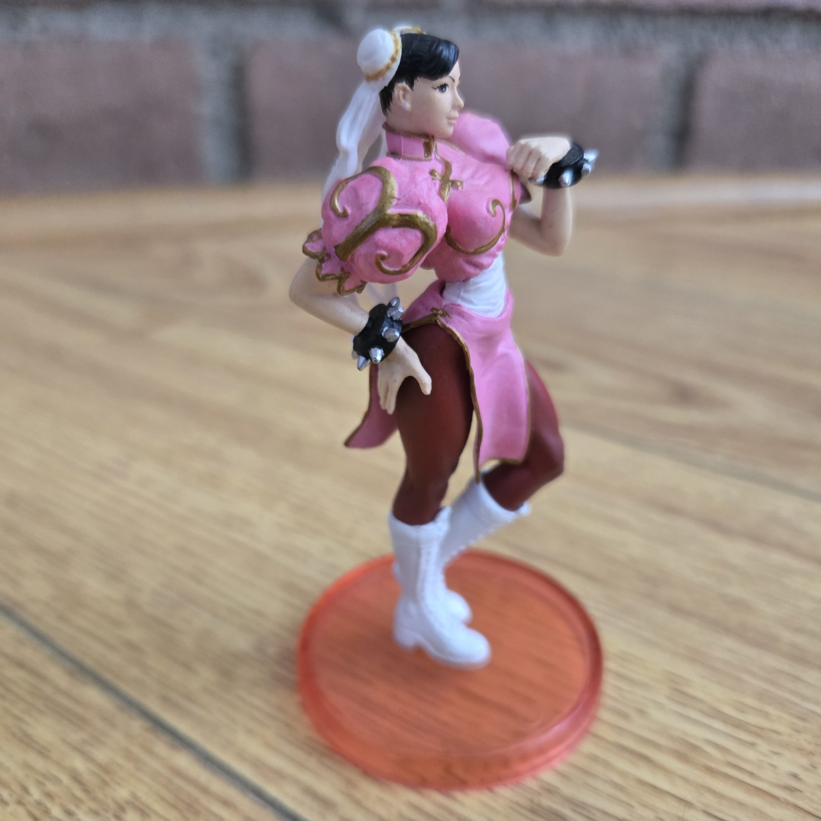 Capcom Street Fighter IV Chun-Li Pink Exclusive Collector’s Edition Figure