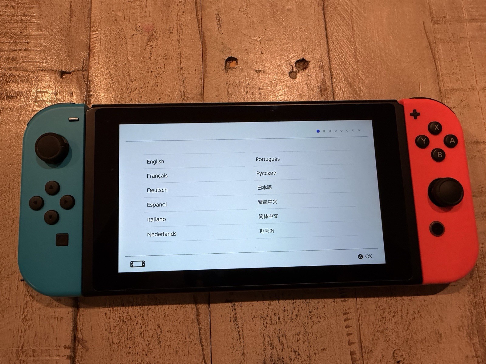 Nintendo Switch V2 HAC-001(-01) Neon Joy-Cons Dock Charger Case Tested
