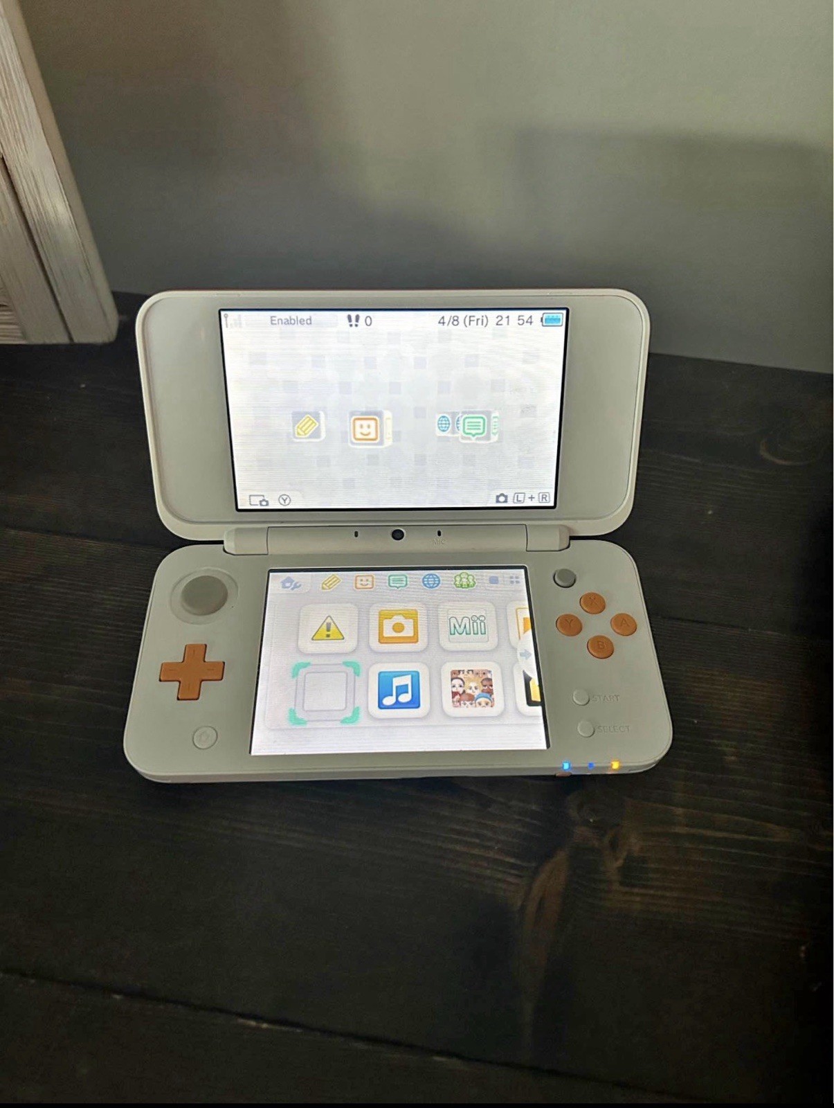 Nintendo “New” 2DS XL LL Console White & Orange (USA Seller) JAN-001