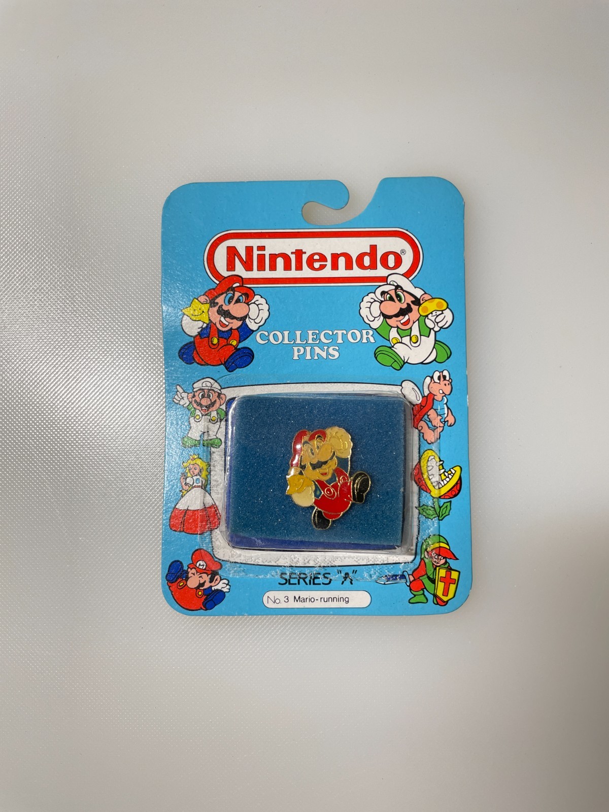 Nintendo Collectors Enamel Pin 1989 Super Mario Series “A” Running Mario #3 New
