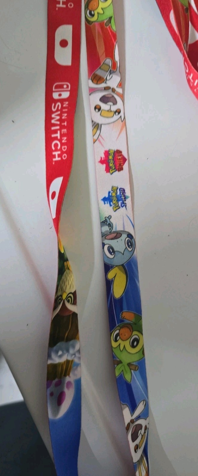 Set Of 10 Luigi,Zelda ,Pokemon Nintendo Switch 2019 E3 Expo Lanyard