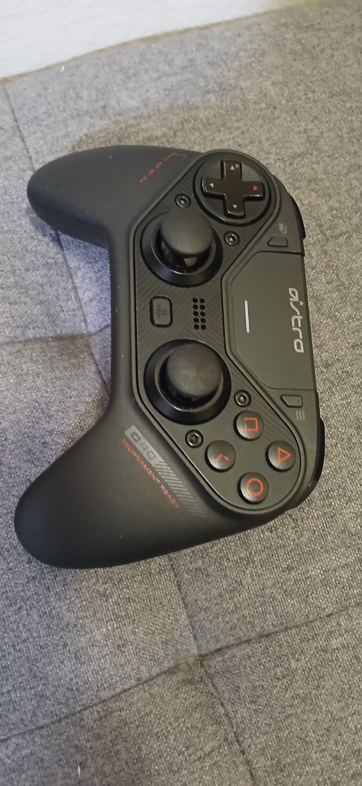 Astro Gaming C40 TR Wireless Controller Playstation 4. NO USB DONGLE/RECEIVER.