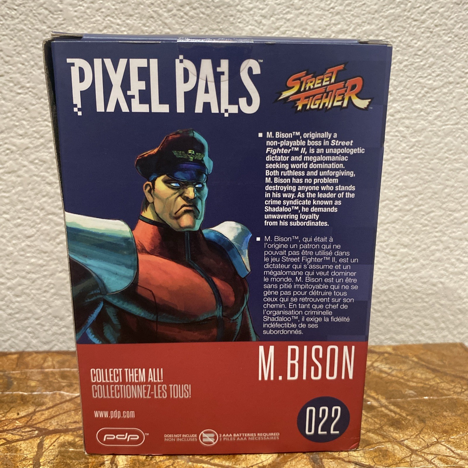 PDP Pixel Pals Street Fighter 30th Anniversary Light Up M. BISON #022