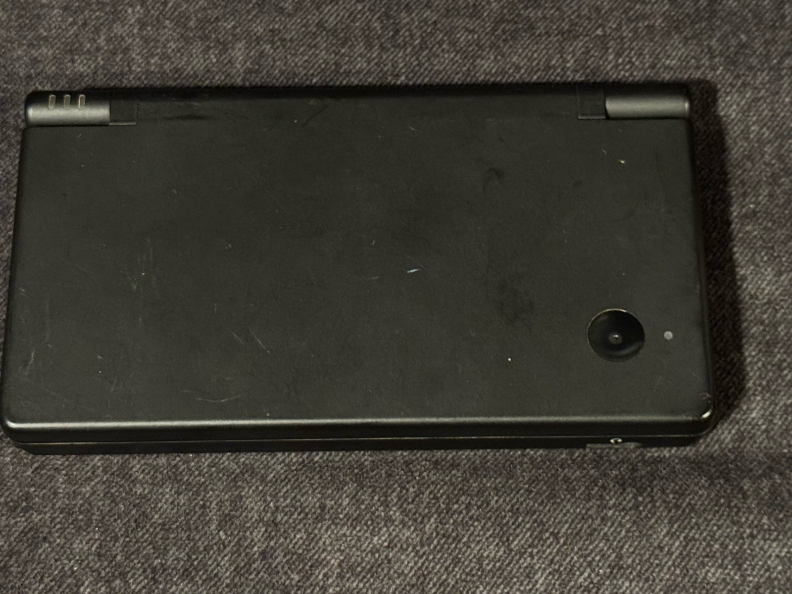 Nintendo DSi Black Console Bundle 6 Diddy Kong, Phineas & Ferb EUC No Charger