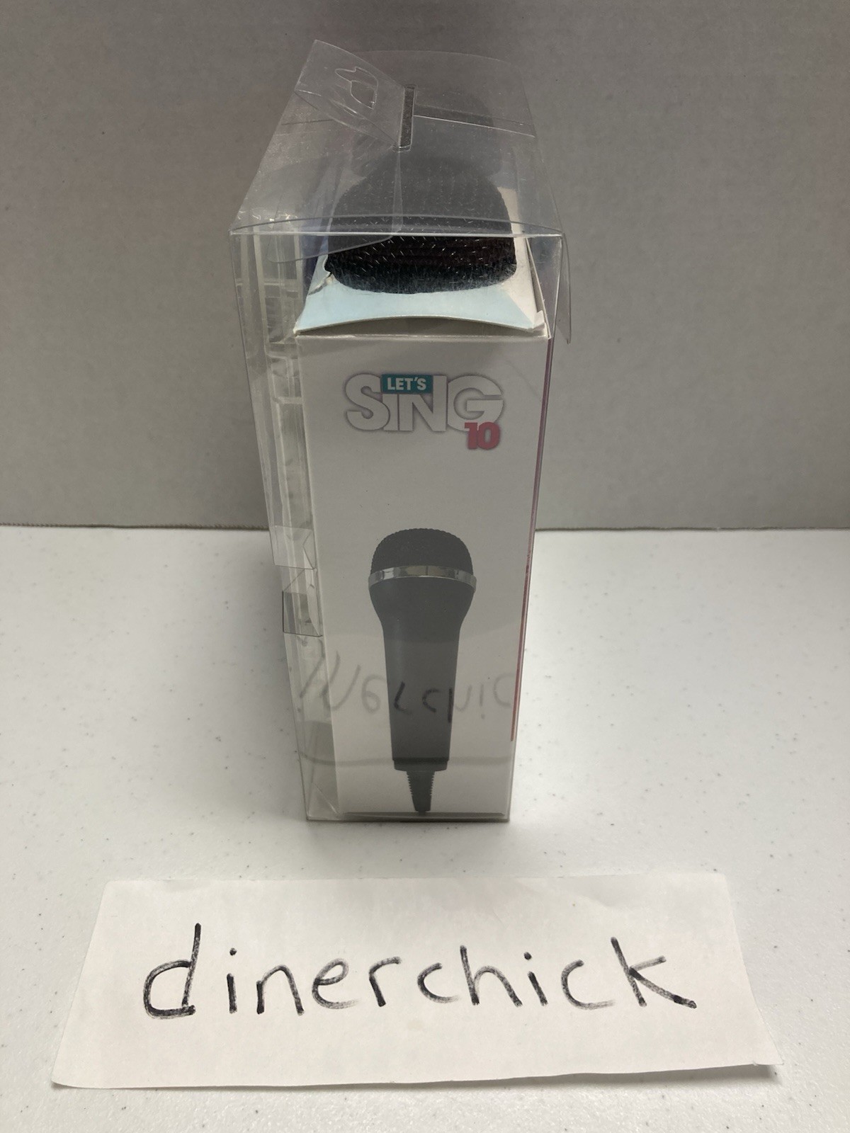 Let’s Sing 10 w/ 2 Microphones (Spain Exclusive) – Nintendo Switch – Brand New!