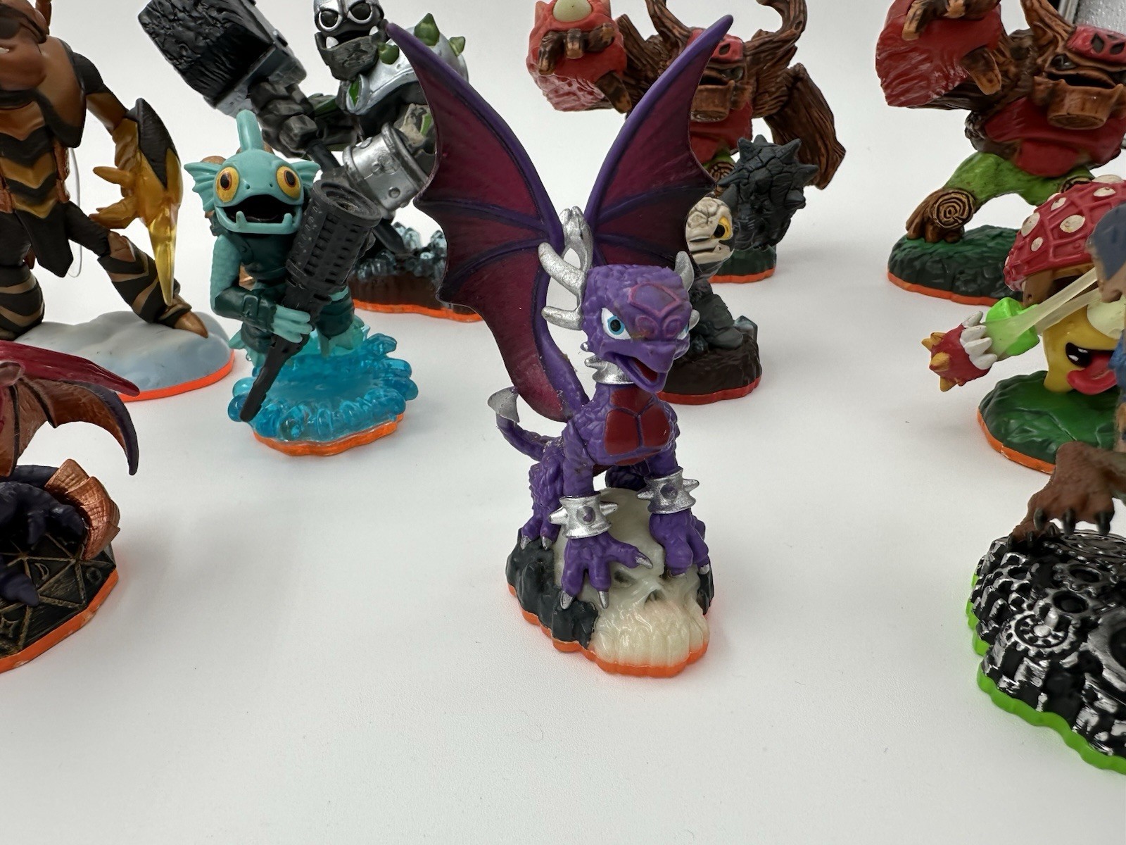 Skylanders Spyro’s Adventure Spyro Dragon Series 1 2011 Huge Lot Figure Game