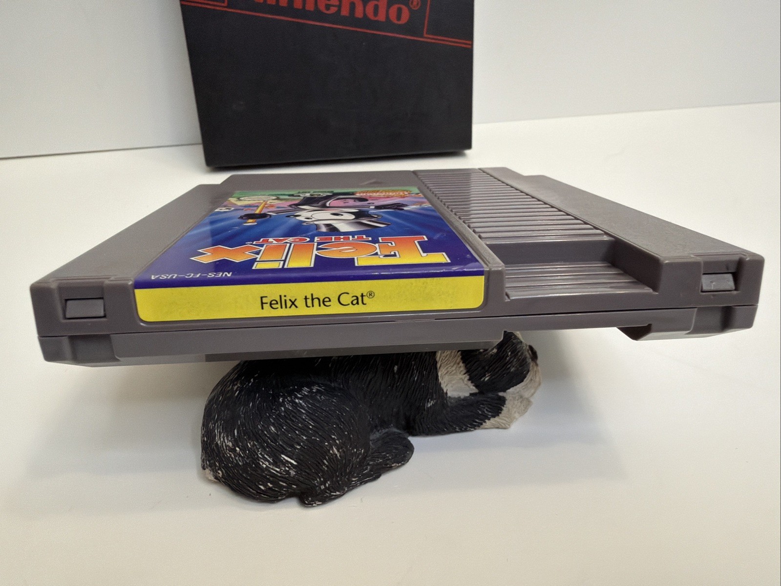 Felix the Cat Nintendo NES +Dustcover Tested Authentic CLEAN