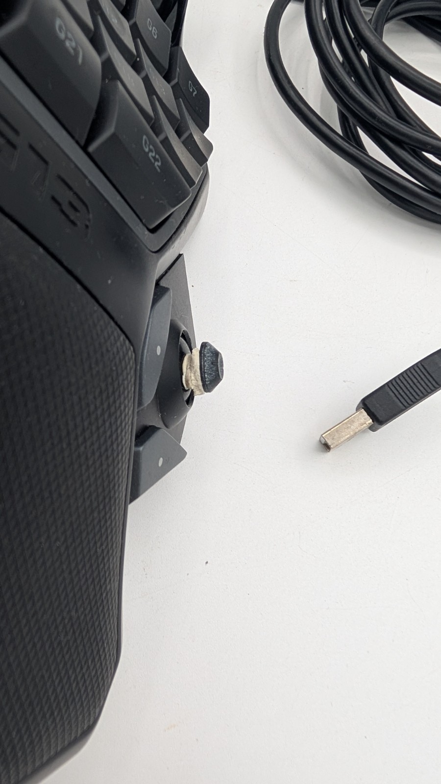 Logitech G13 Advanced USB Gameboard *Read