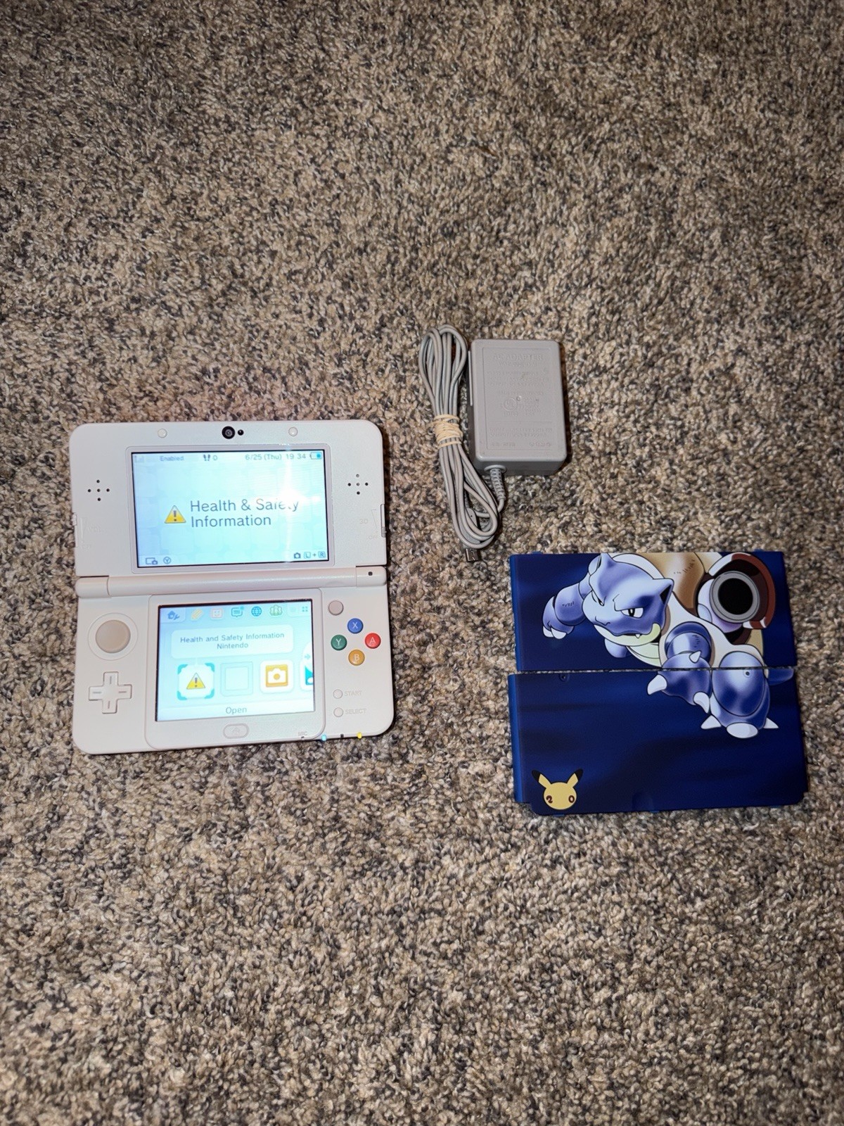 New Nintendo 3DS Pokemon 20th Anniversary Edition System (Read Description)