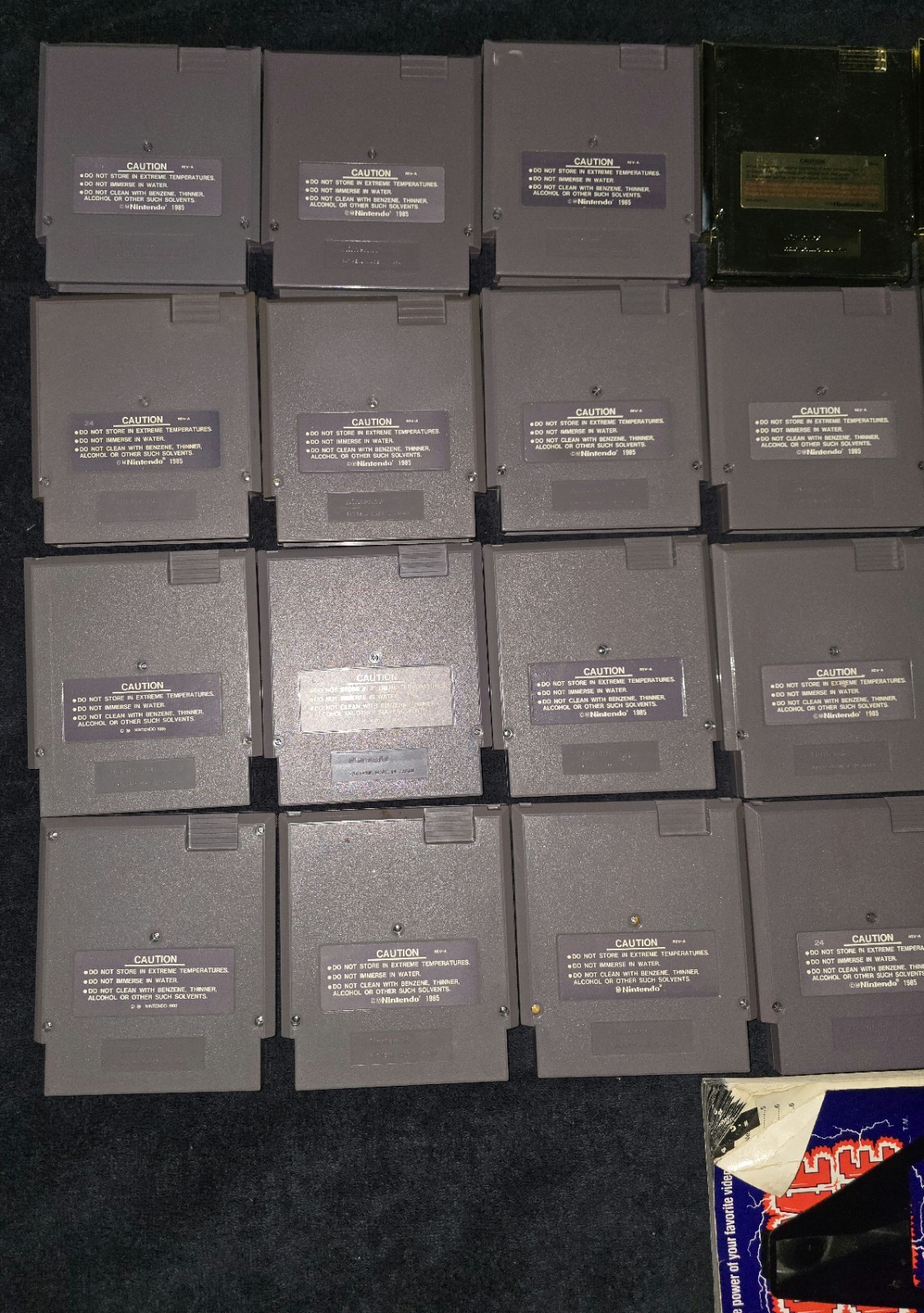 Nintendo NES Cartridge Video Game Lot Of 40 Games Plus Extras Valued At $700