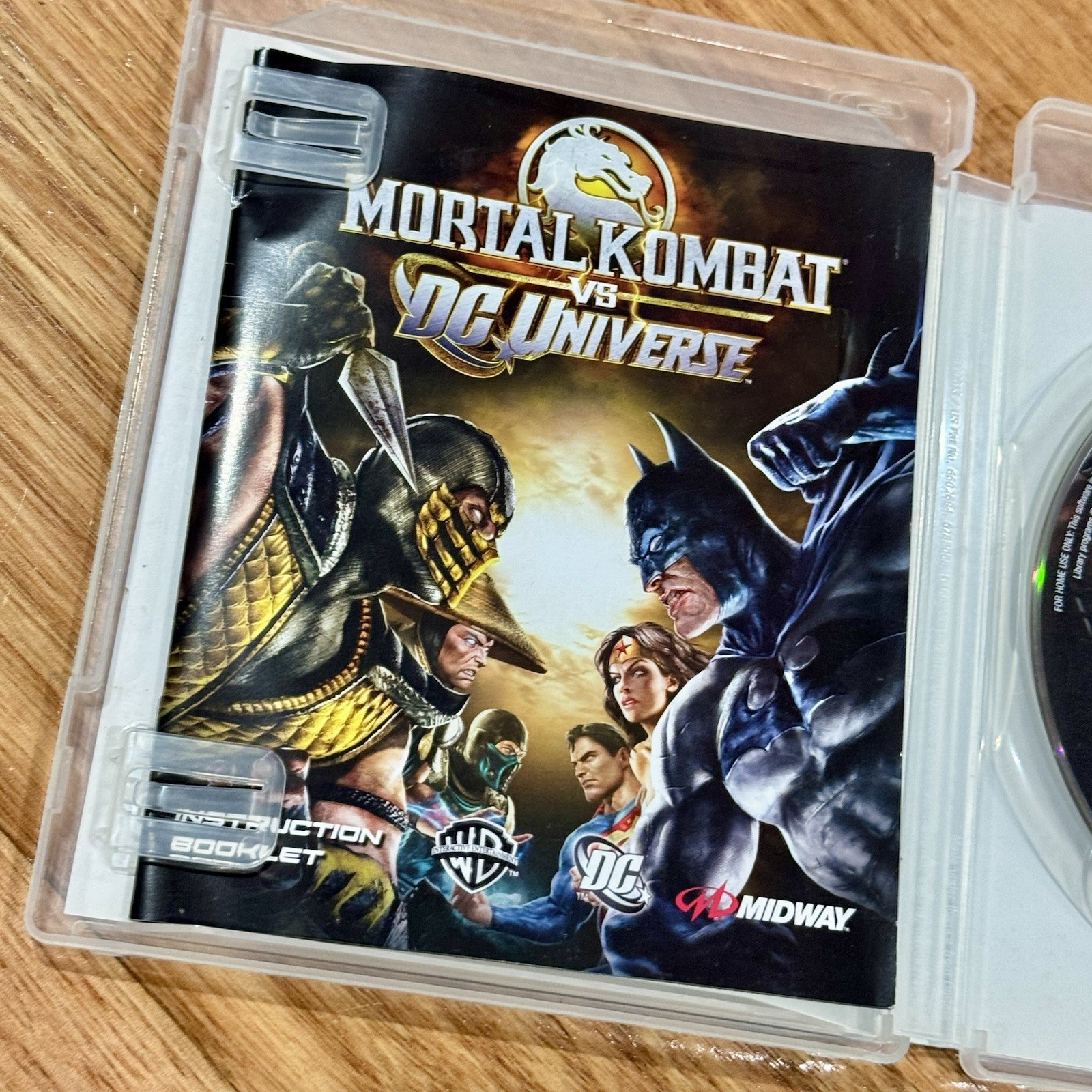 MORTAL KOMBAT VS DC UNIVERSE Sony PLAYSTATION 3 PS3 GAME INCLUDES MANUAL Batman